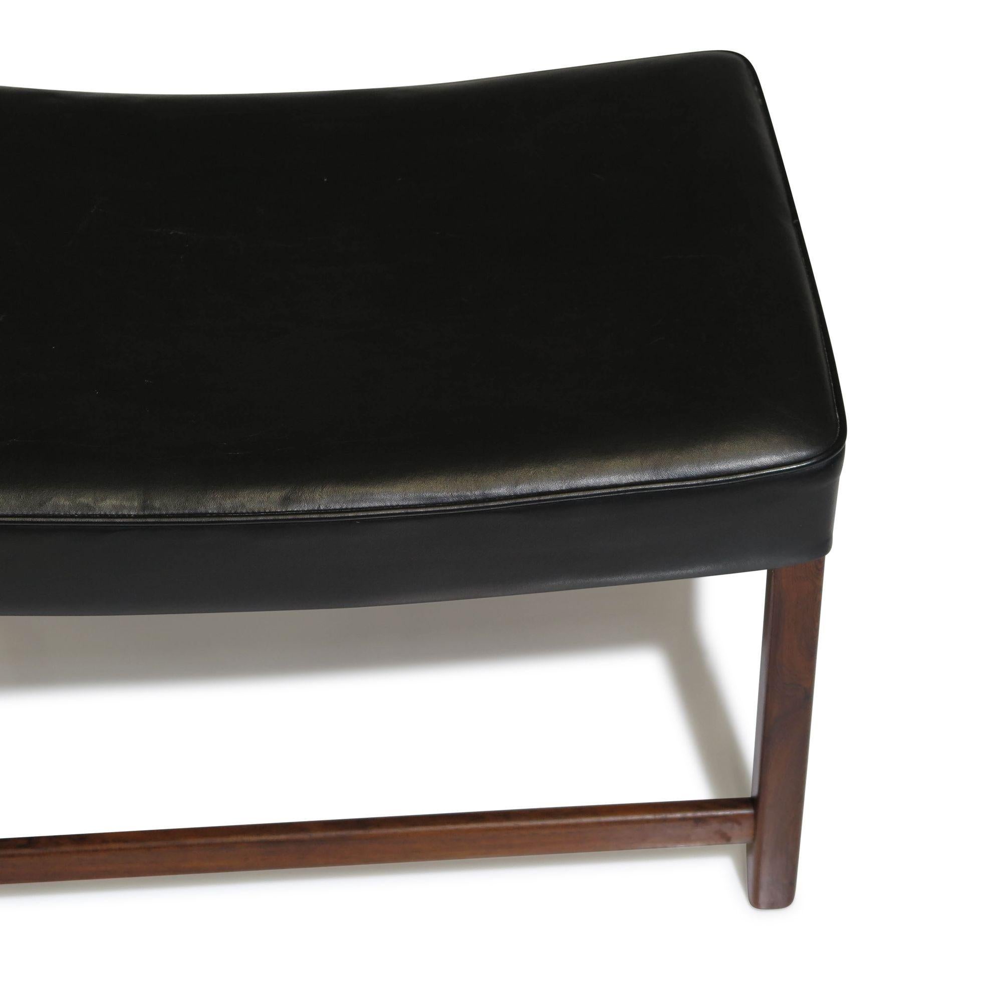 Fredrik Kayser Danish Rosewood Ottoman or Bench in Black Leather In Good Condition For Sale In Oakland, CA