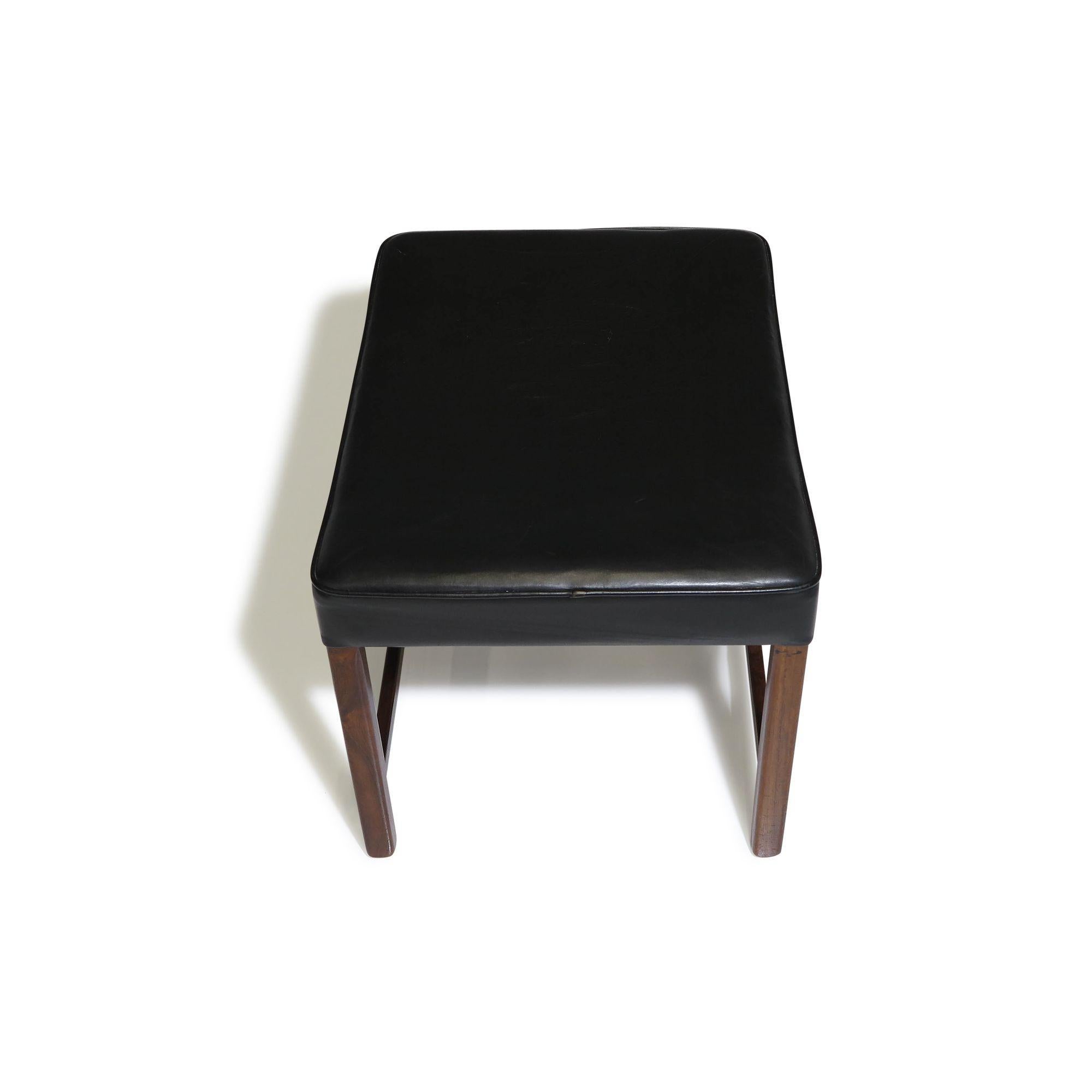 20th Century Fredrik Kayser Danish Rosewood Ottoman or Bench in Black Leather For Sale