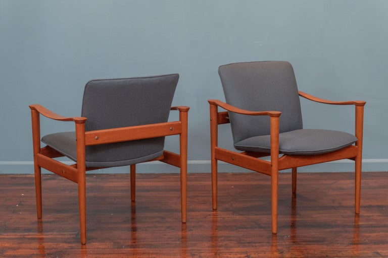 Danish Fredrik Kayser Model-711 Lounge Chairs for Vatne Lenestolfabrik For Sale