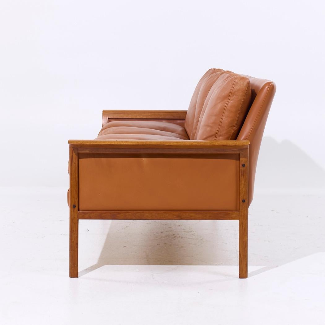 Fredrik A. Kayser Model-934 - Divano in pelle e teak del Medioevo in vendita 1