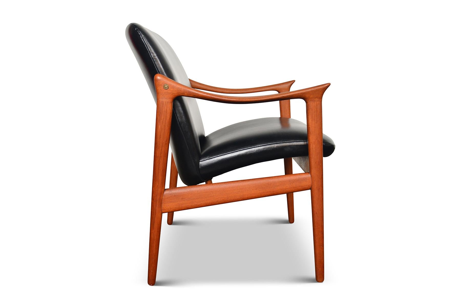 Swedish Fredrik Kayser Norwegian Teak Lounge Chair, Produced by Vatne