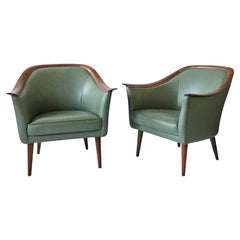 Fredrik Kayser Pair of "Model 550" Armchairs for Vatne Lenestolfabrikk, Norway