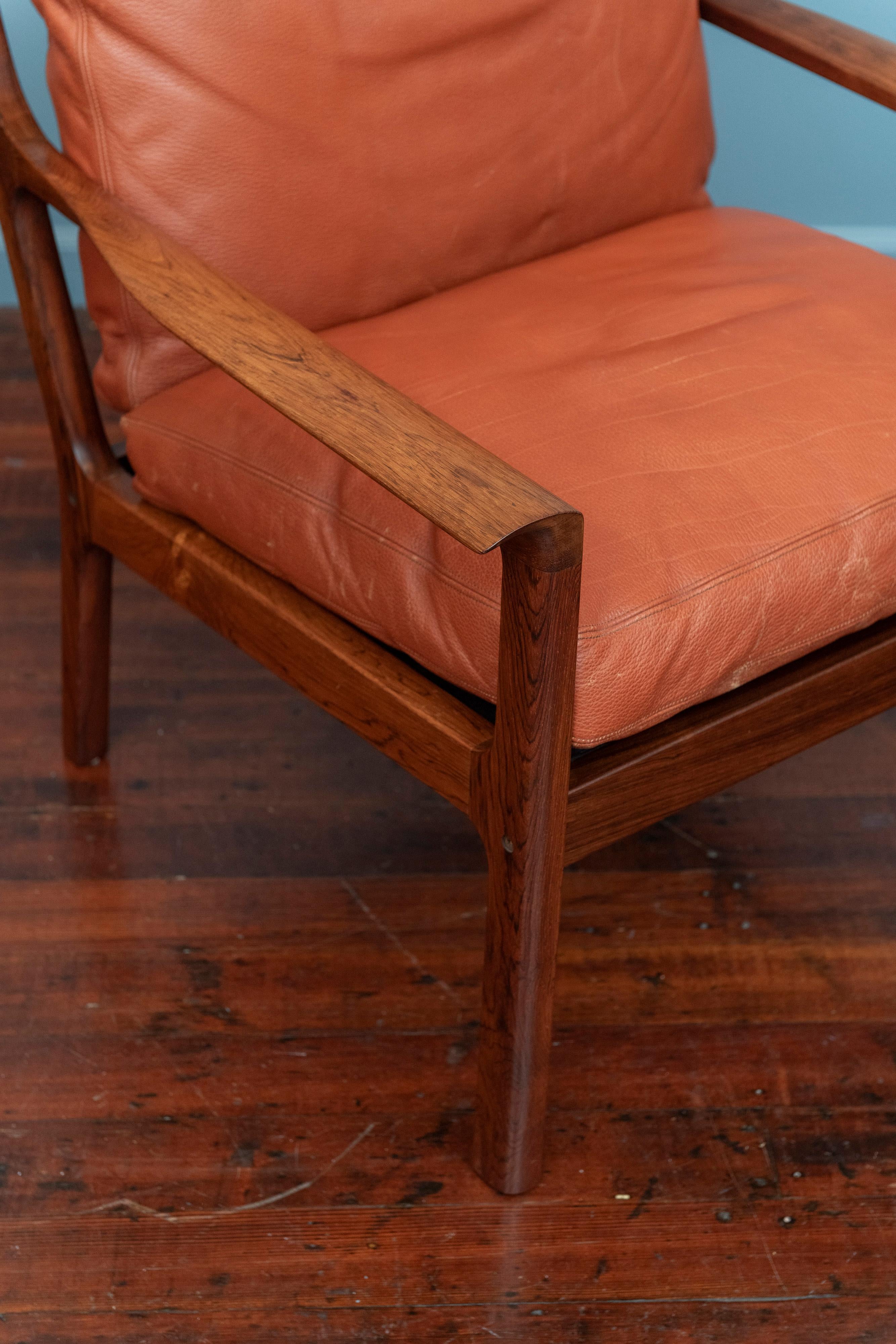 Norwegian Fredrik Kayser Rosewood Lounge Chairs, Model 935