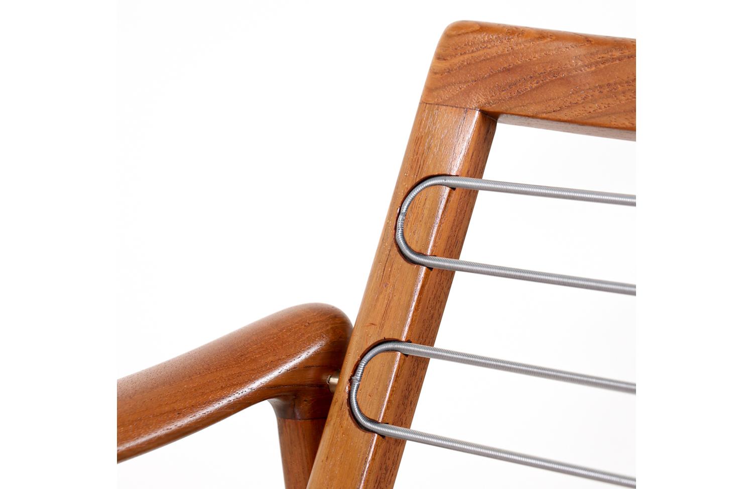 Fredrik Kayser Sculpted Teak Lounge Chair for Vatne Mobelfabrikk For Sale 5