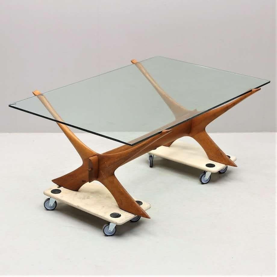 Fredrik Schriever-Abeln coffee table, teak and glass, Denmark. 1960s / 70s, Condition: Glass chipped on two of four corners, minor surface scratches on wood.
 
H 20.5