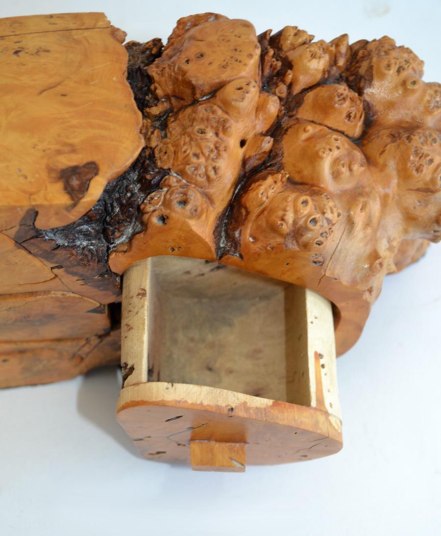 Free Edge Burl Wood Jewelry Box Manner of Michael Elkans 1970's, USA For Sale 2