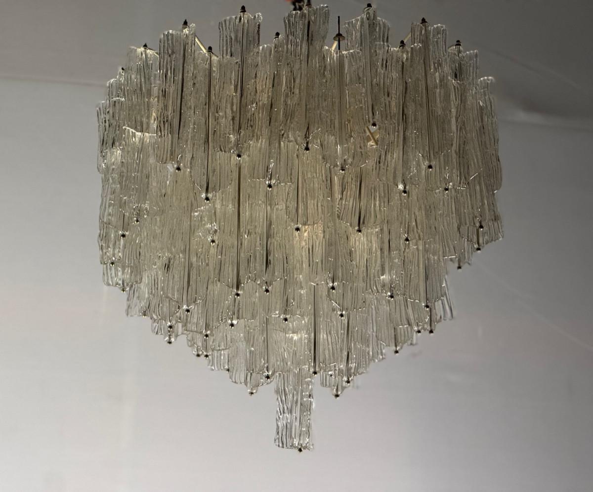 Italian ‘free-form chandelier by Venini, designed in 1968 by Osvaldo Borsani For Sale