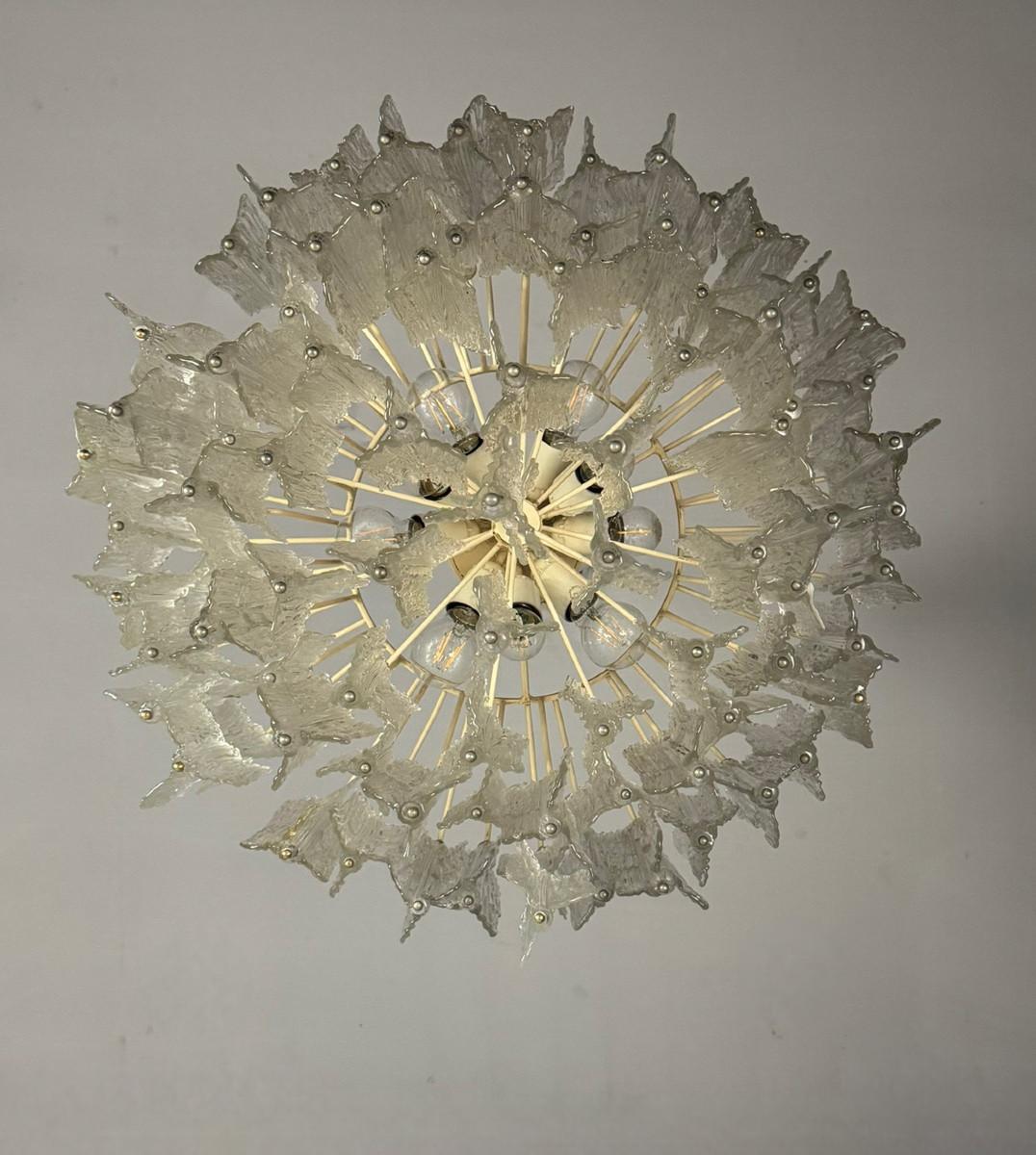 20th Century ‘free-form chandelier by Venini, designed in 1968 by Osvaldo Borsani For Sale