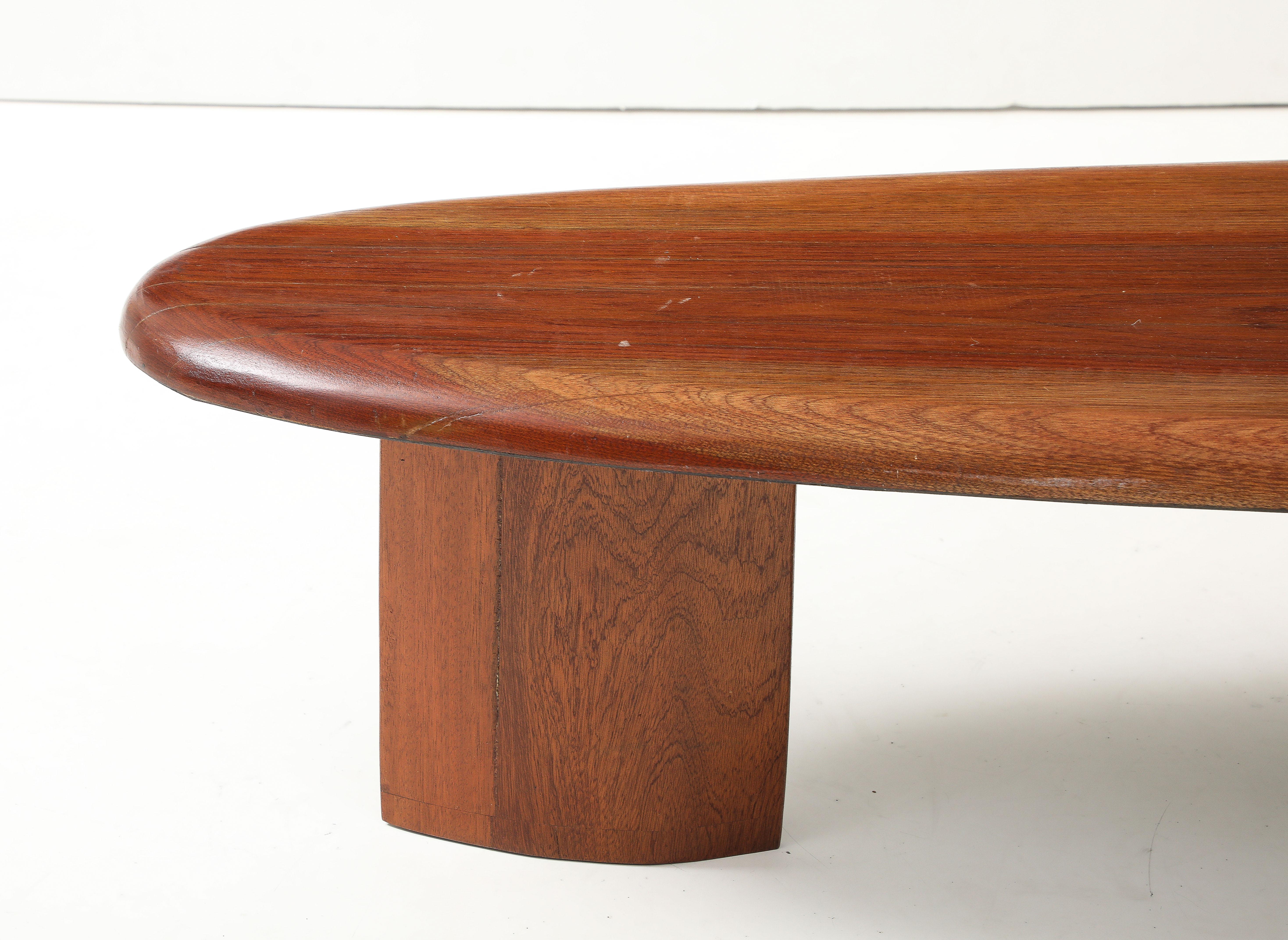Mesa de centro de forma libre de madera maciza natural, estilo francés de los años 50 Moderno de mediados de siglo en venta