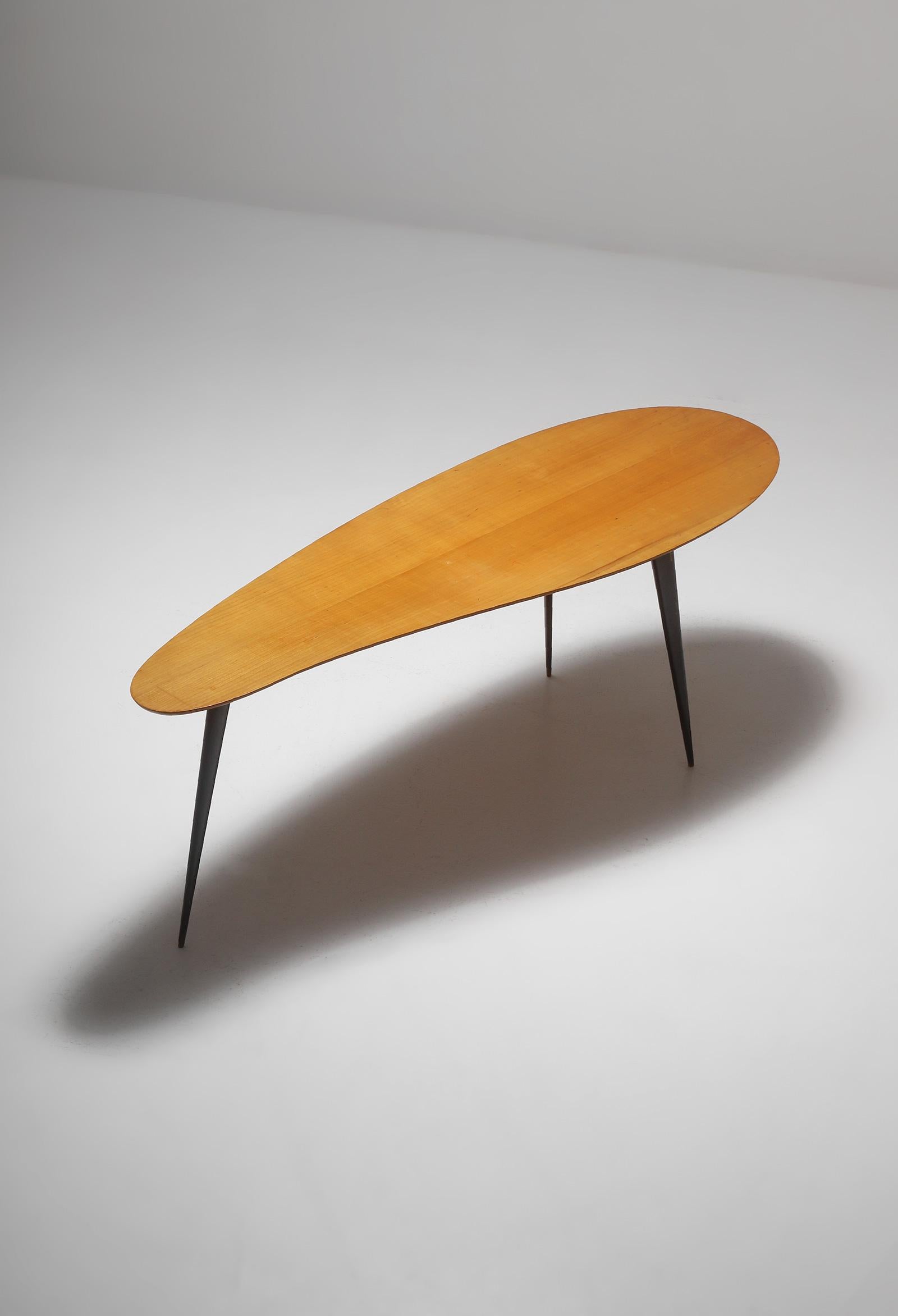 Mid-Century Modern Free Form Shaped Coffee Table, 1950s