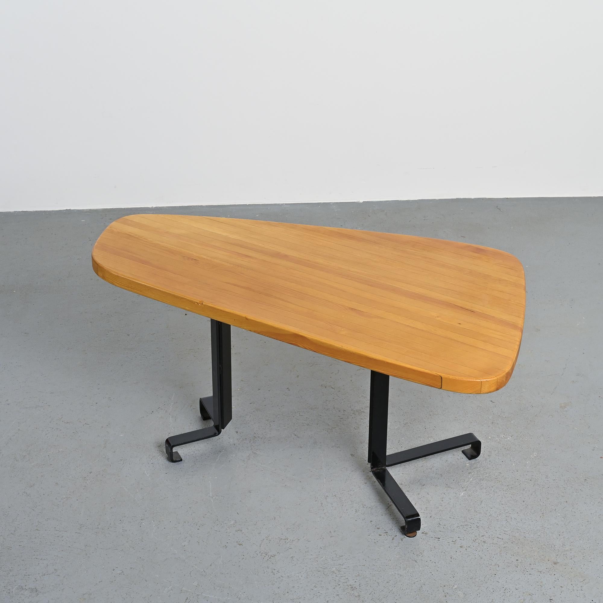 Free form table by Charlotte Perriand, Les Arcs circa 1986 For Sale 3