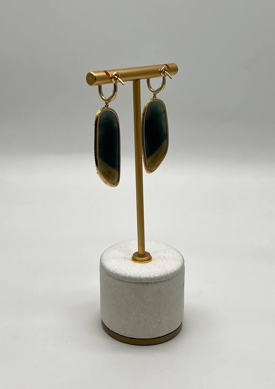 Free Shape Brown Dark Green Sapphire Diamonds 14K Gold Drop Statement Earrings In New Condition For Sale In Oakton, VA