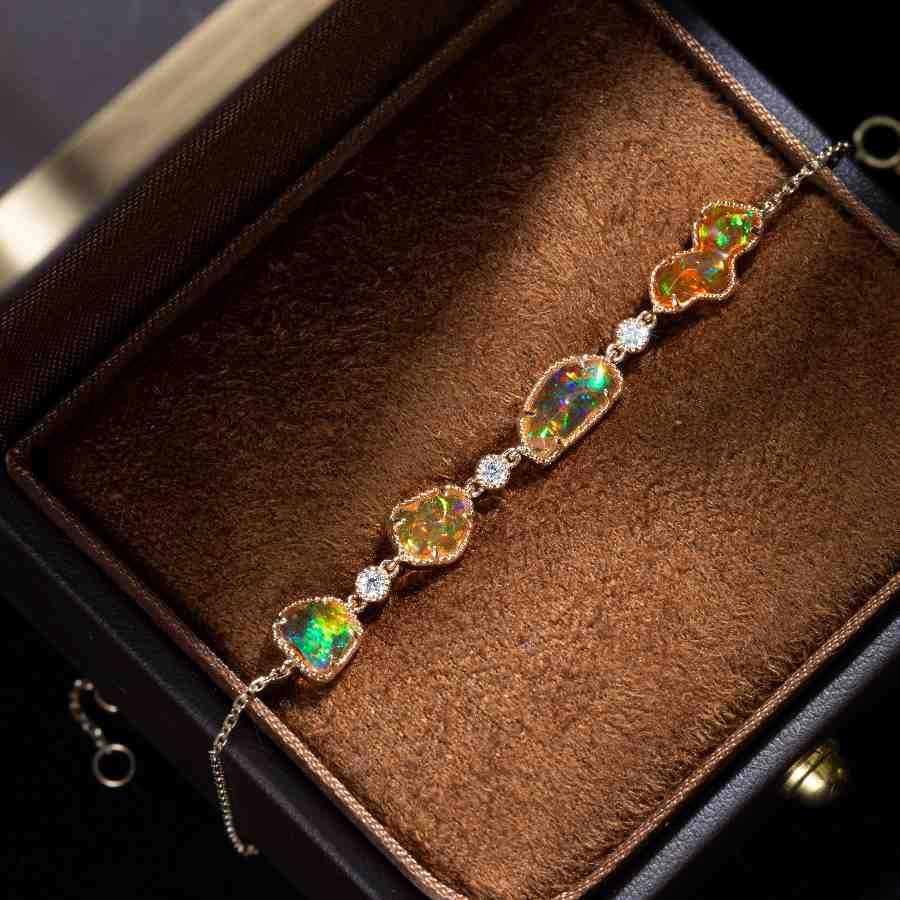Free Shape Mexican Fire Opal Diamond Bracelet in 18K Yellow Gold In New Condition In Suwanee, GA