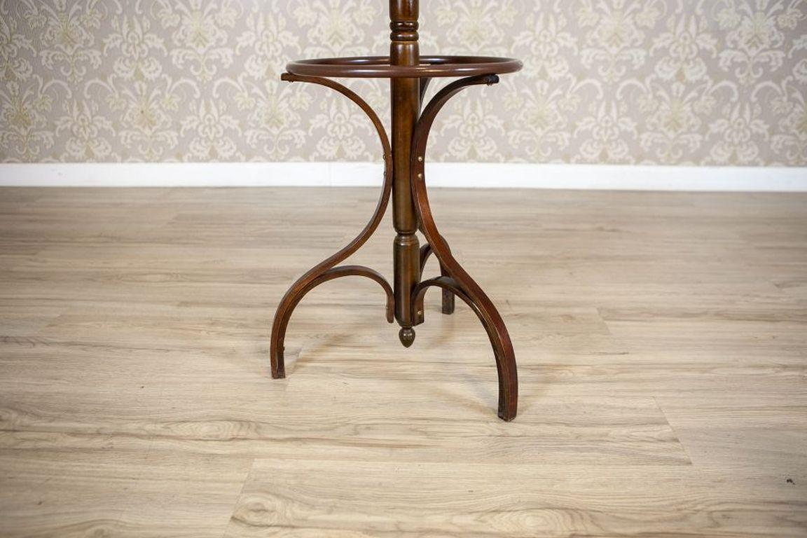 Legno Appendiabiti a piantana in stile Thonet degli anni '70 in marrone scuro