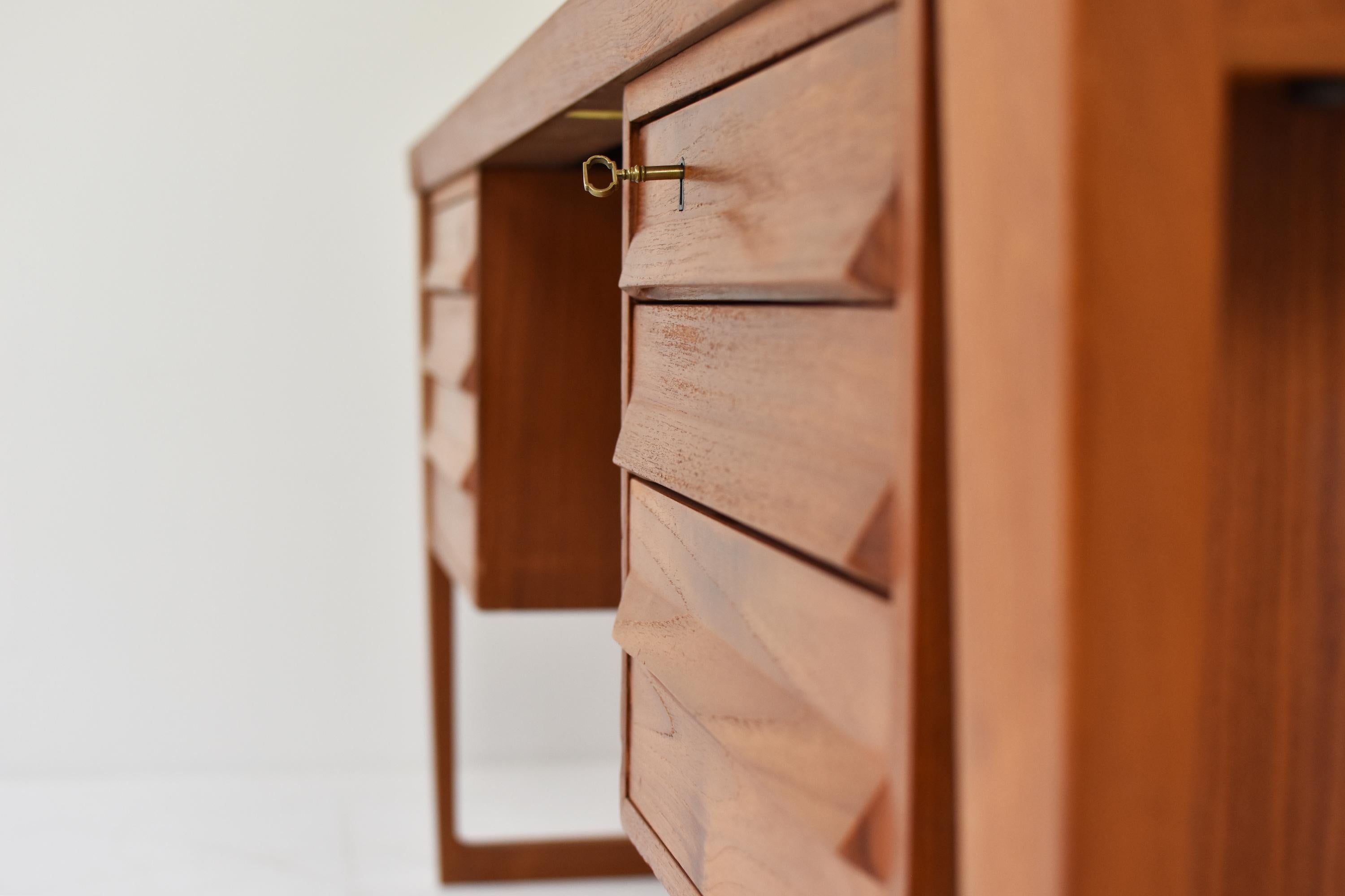 Free-Standing Desk by Kai Kristiansen for Feldballes Møbelfabrik, Denmark, 1950s 3