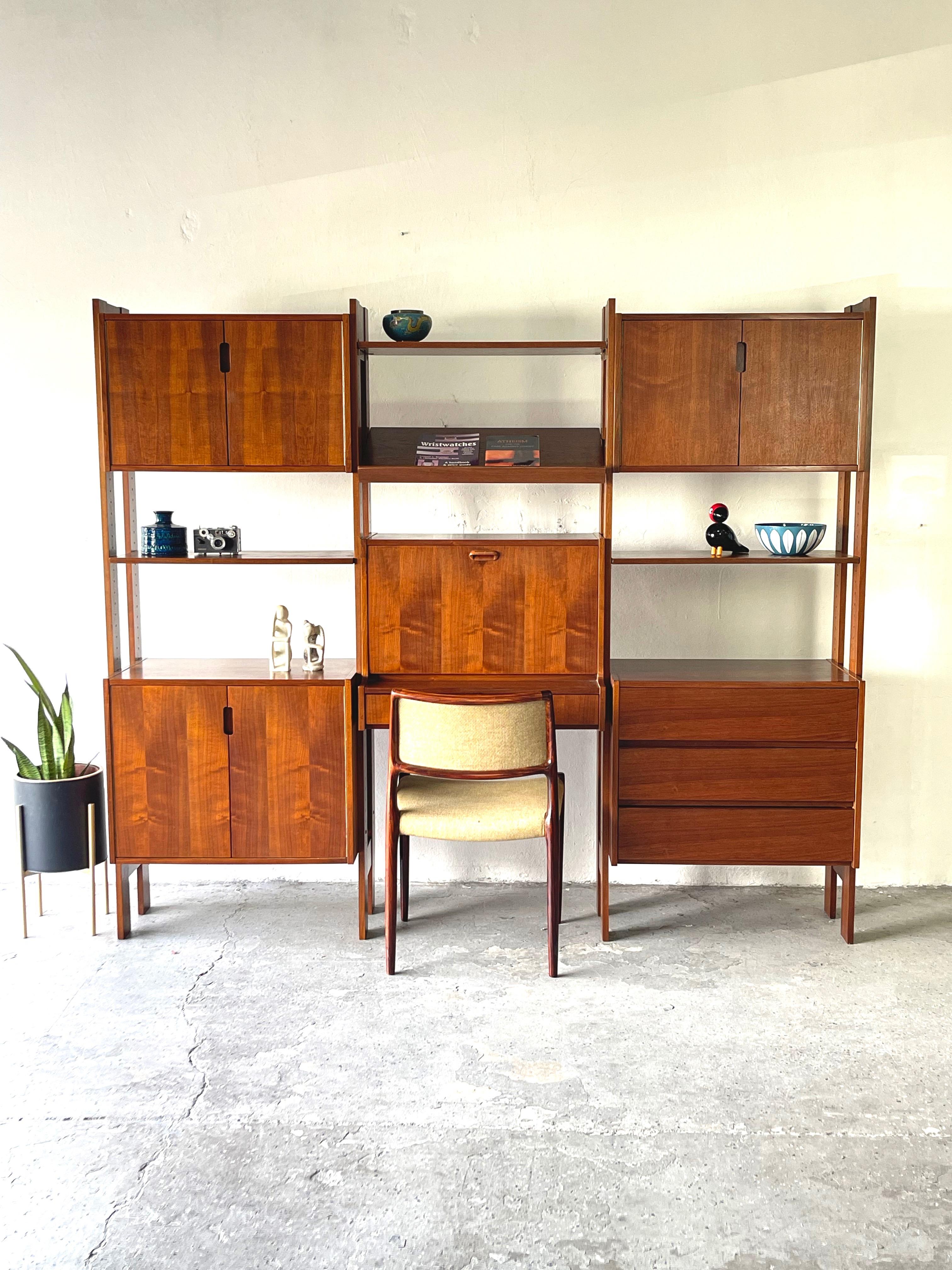 Free Standing Mid-Century Modern Walnut 3 Bay Modular Wall Unit / Room Divider 12