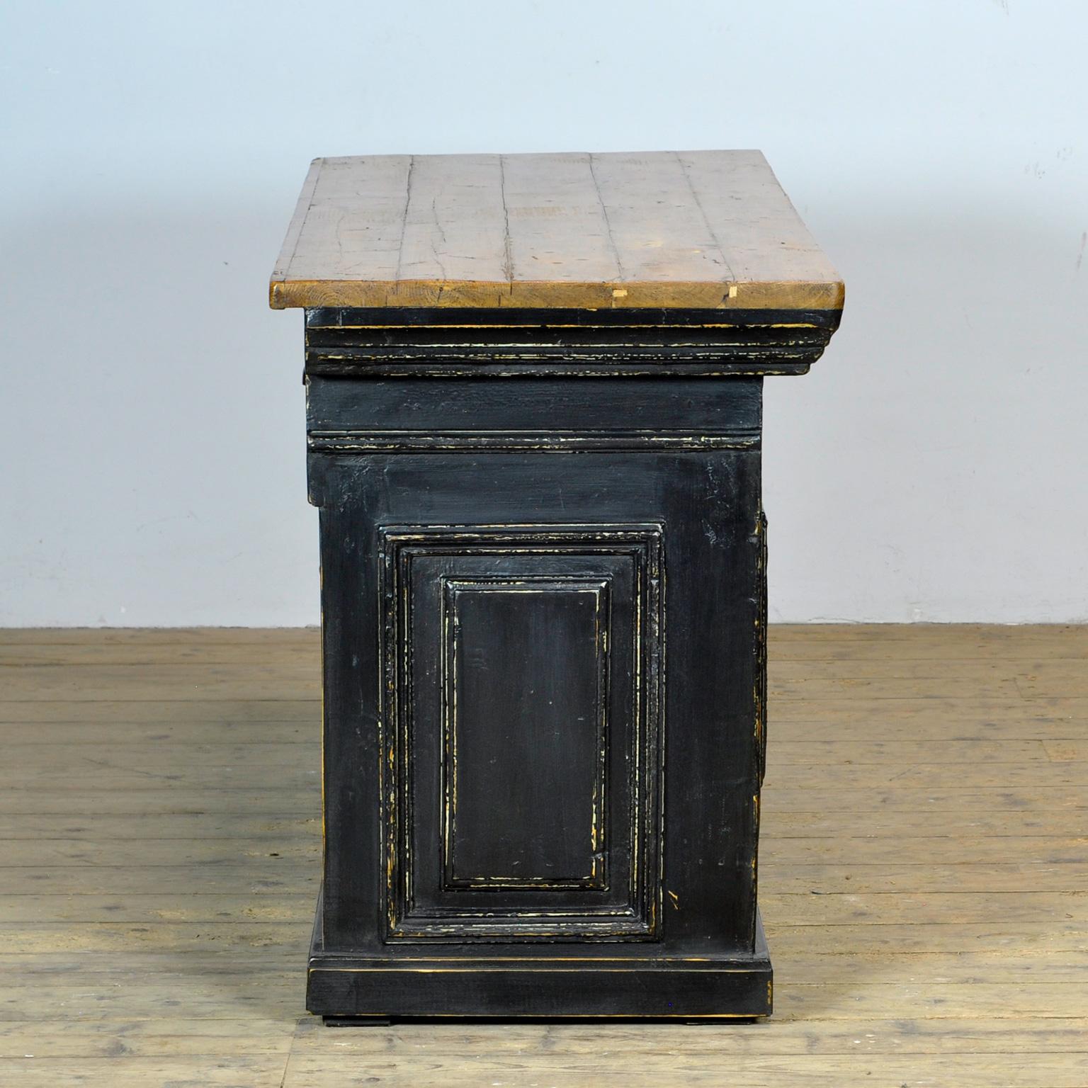 Free Standing Pine Shopcounter, 1920's For Sale 1
