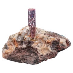 Crystal topaze rose sur matrice de calcite du Pakistan