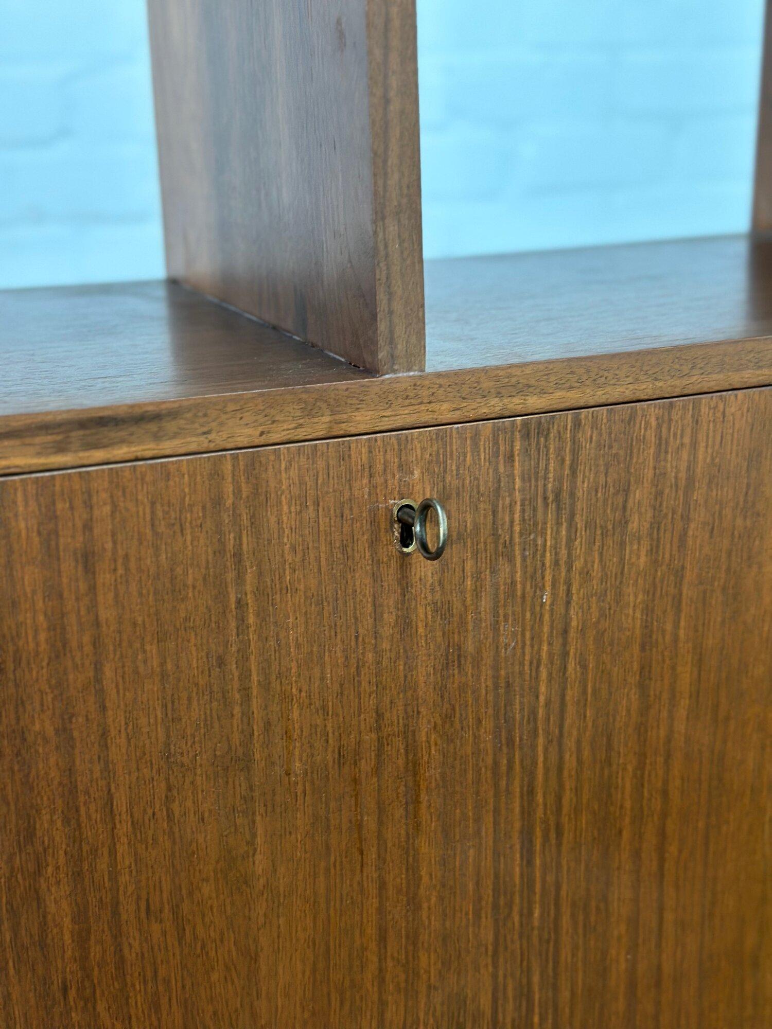 Free standing wall unit/ bookcase For Sale 1