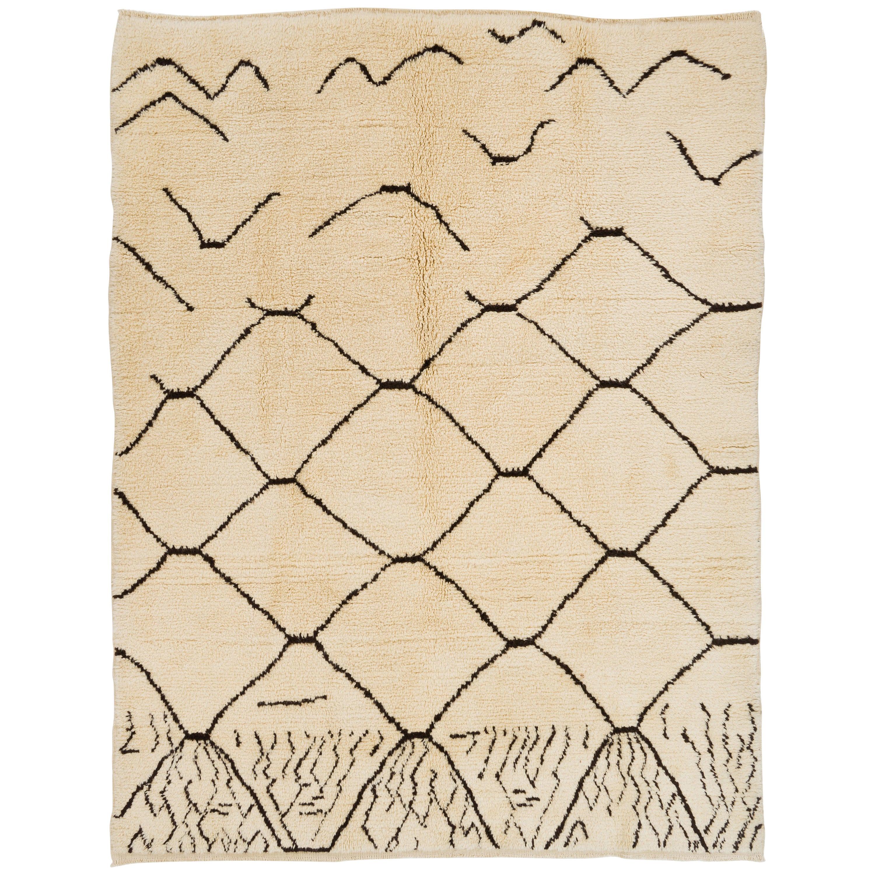 Contemporary Moroccan Rug Made of Natural Undyed Wool at 1stDibs