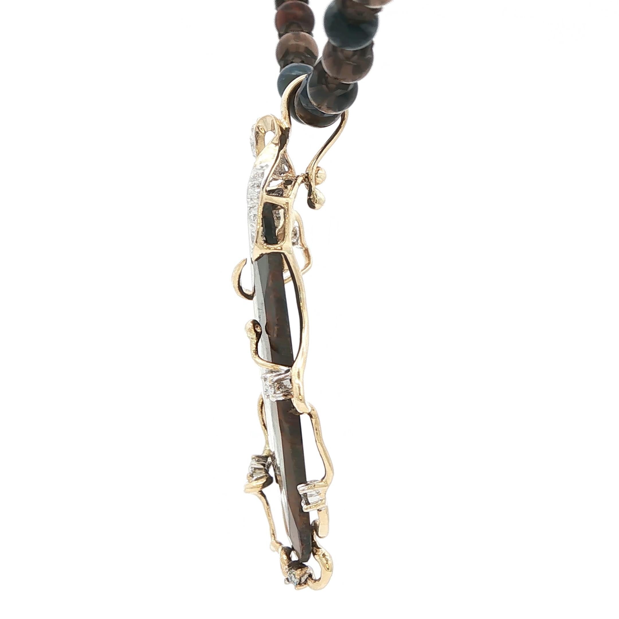 Ciondolo di valorizzazione della pietersite in oro 14K a forma libera con diamanti e kianite in vendita 6