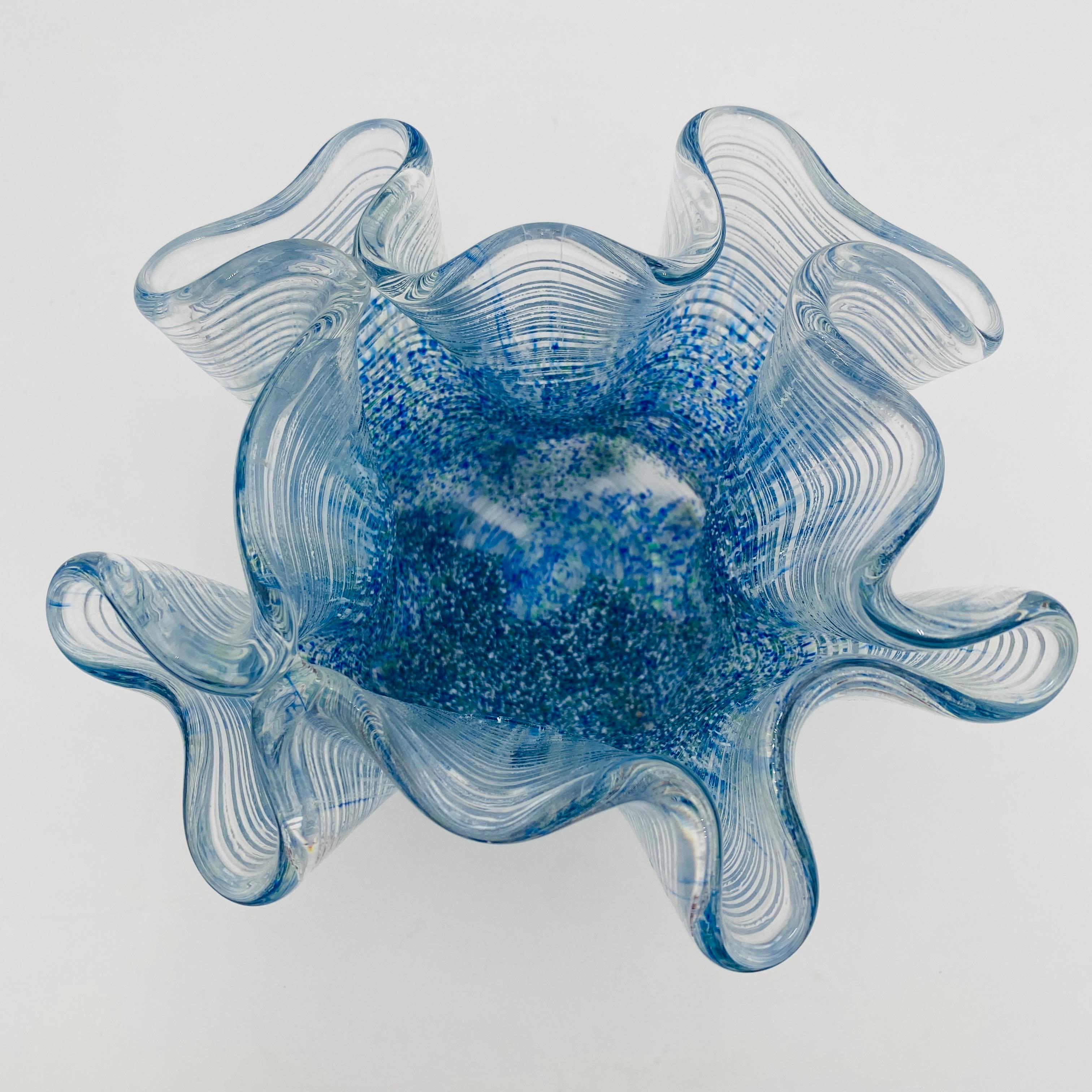Vase en verre d'art de forme libre par Severin Brørby pour Hadeland Norvège, années 1970 en vente 3