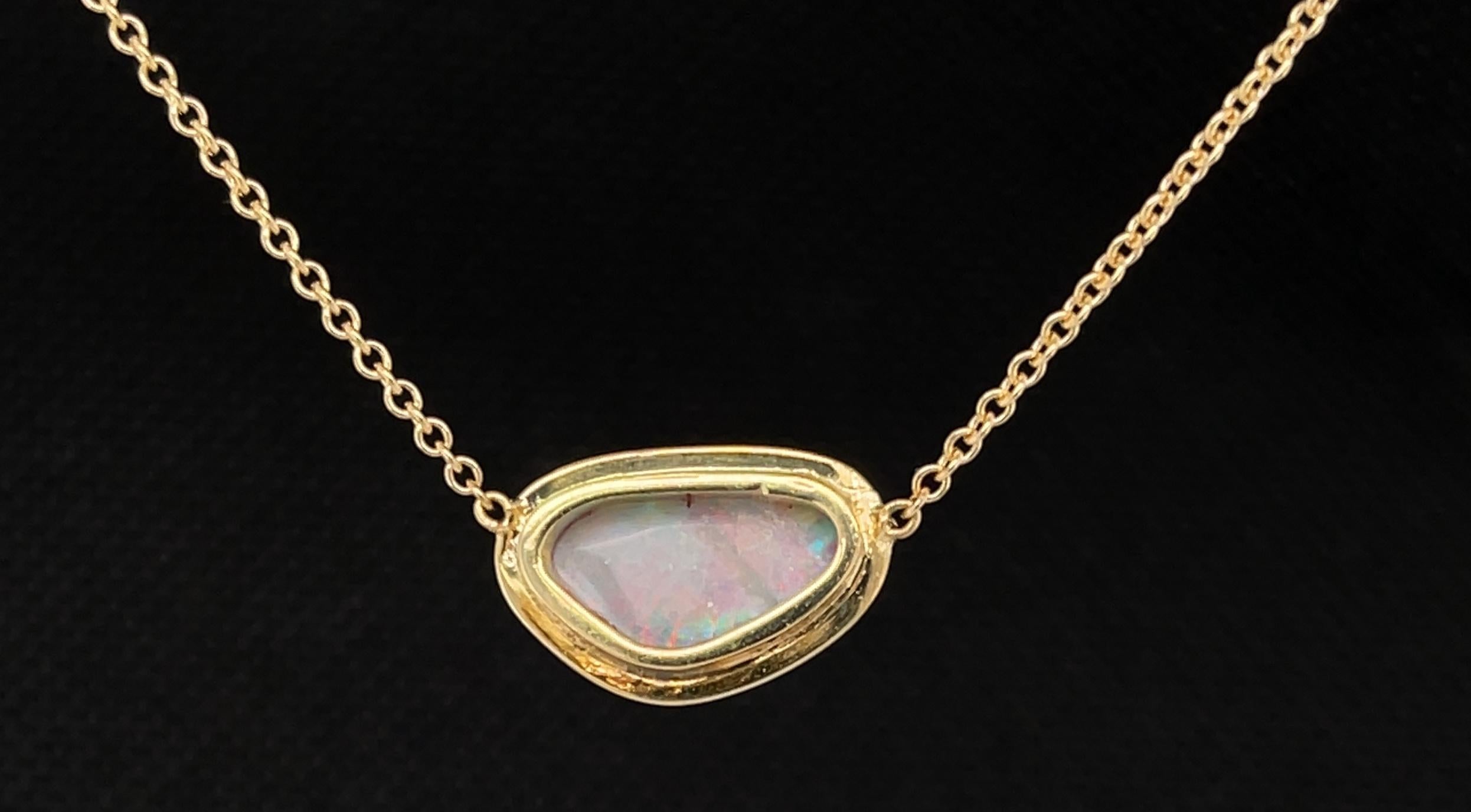 Bezel Set Freeform Australian Opal Necklace in 18k Yellow Gold   In New Condition In Los Angeles, CA