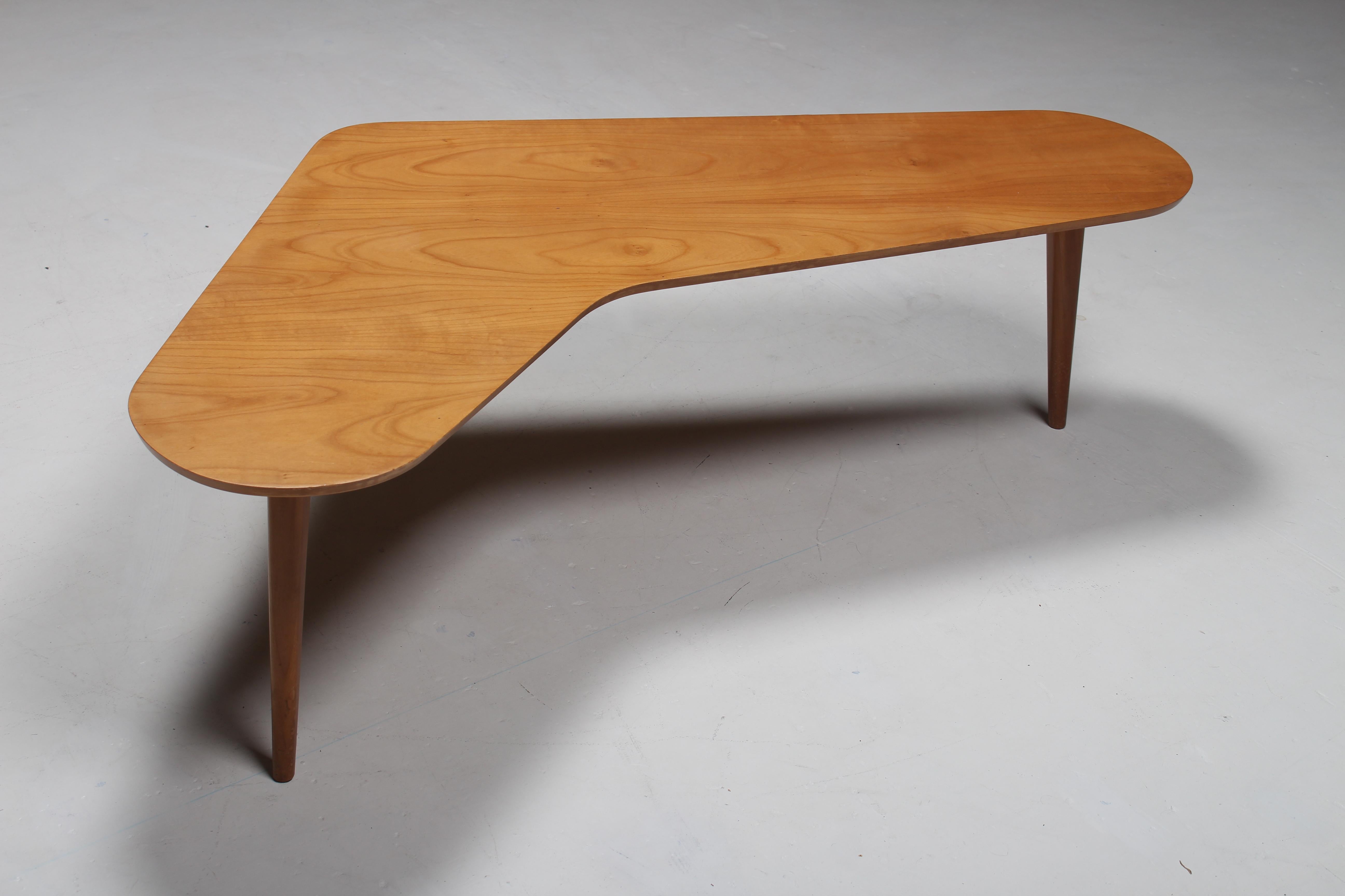 Mid-Century Modern Freeform Coffee Table by Bovenkamp Attributed to Aksel Bender Madsen, 1960s For Sale