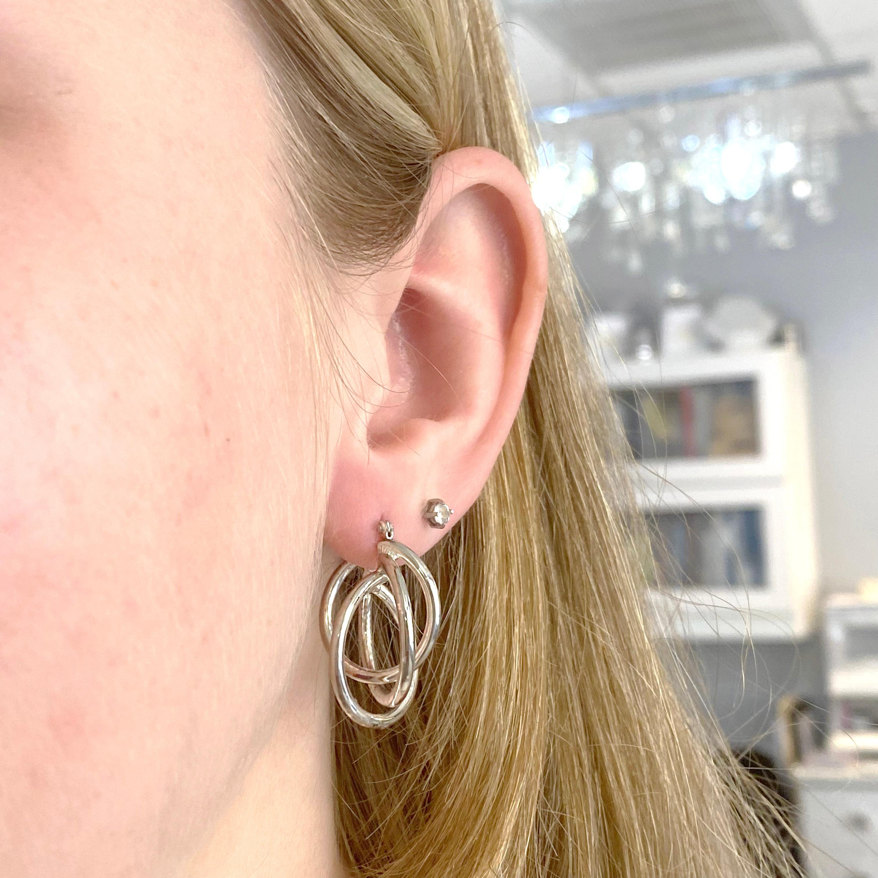 Earrings: 1 Set
Metal Quality: Sterling Silver
Earring Type: Hoops
Clasp Type: Hinge
Earring Length: 26.2 millimeters
Hoop Depth: 21.4 millimeters
Earring Width: 21.7 millimeters 
Total Weight: 9.1 grams
