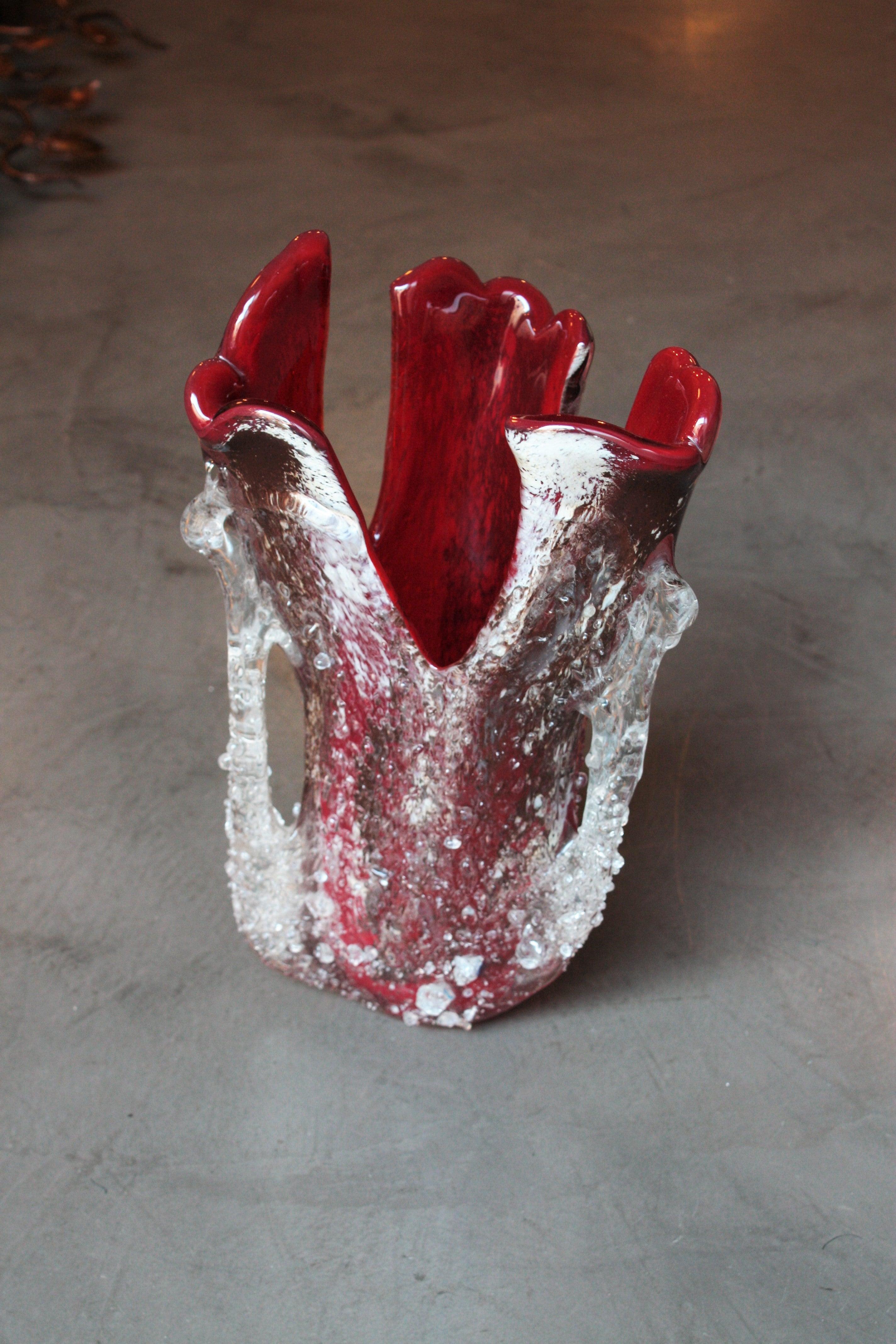 Mid-Century Modern Murano Free form Vase in Red and Clear Macette Art Glass, 1950s For Sale