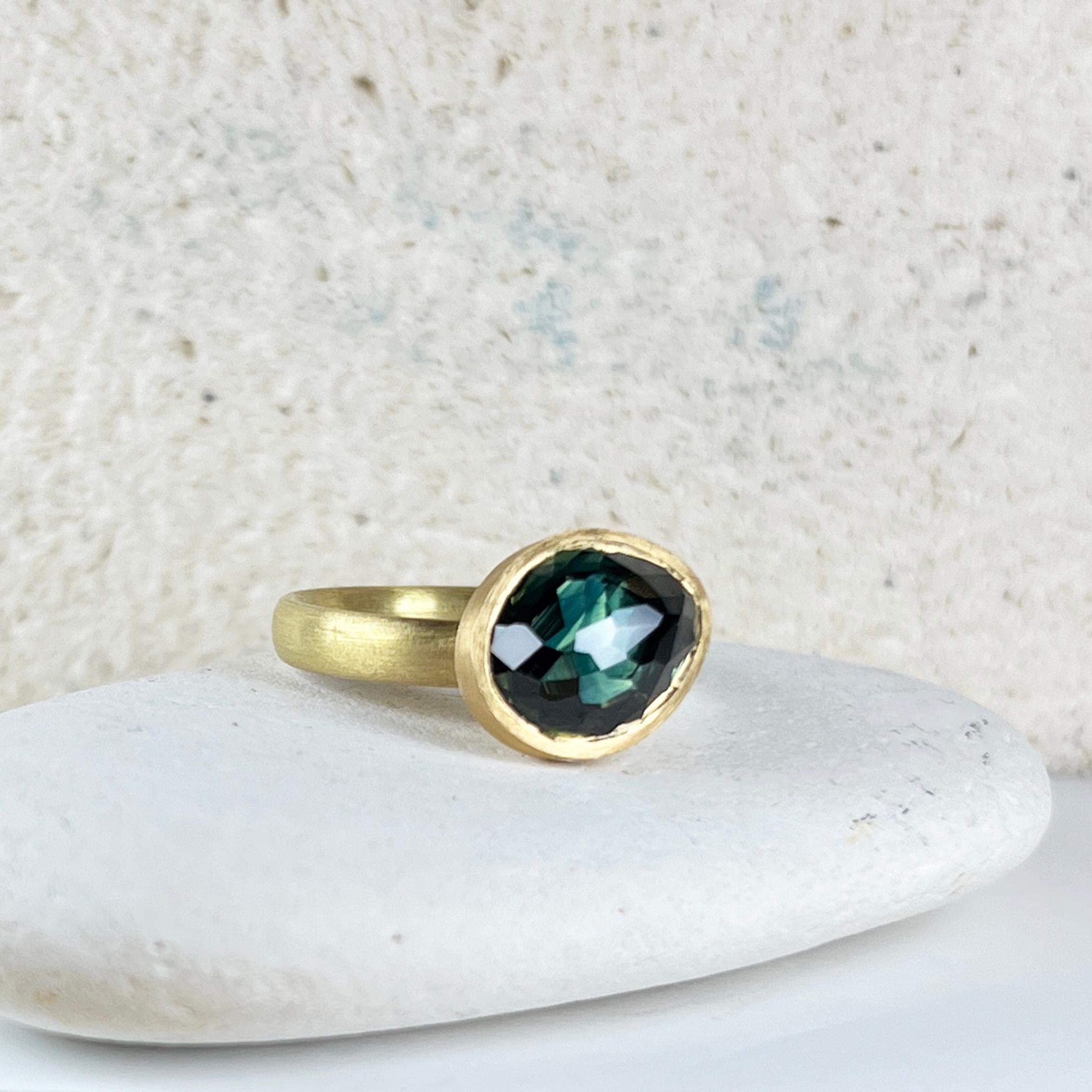 gwen stefanis emerald ring