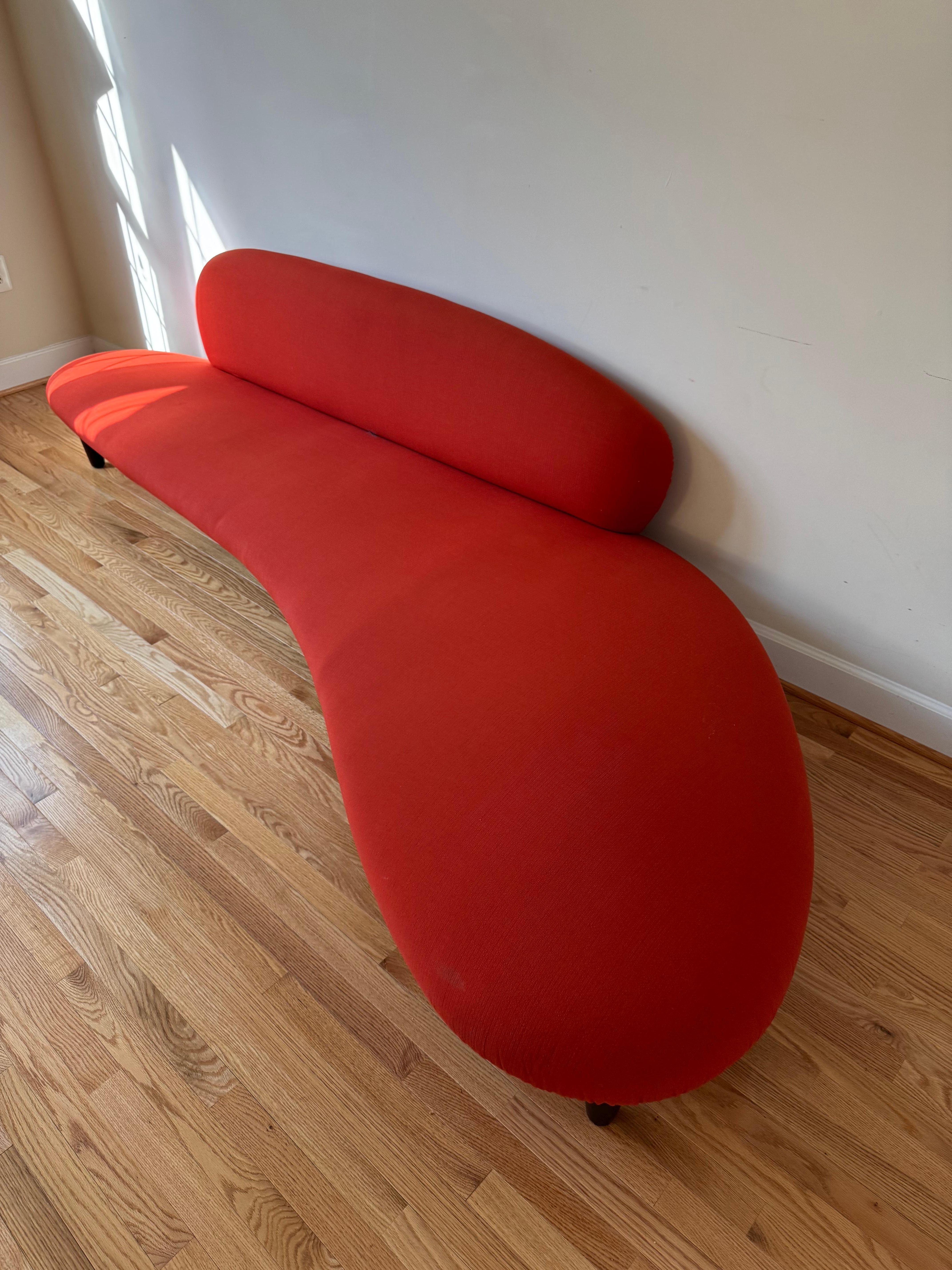 Freiform-Sofa von Isamu Noguchi (Mitte des 20. Jahrhunderts) im Angebot