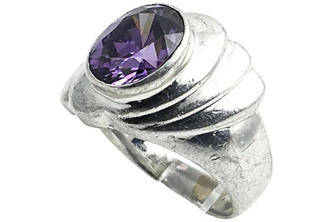 Freeform Sterling Silver  Purple CZ Ring In Good Condition For Sale In Miami Beach, FL