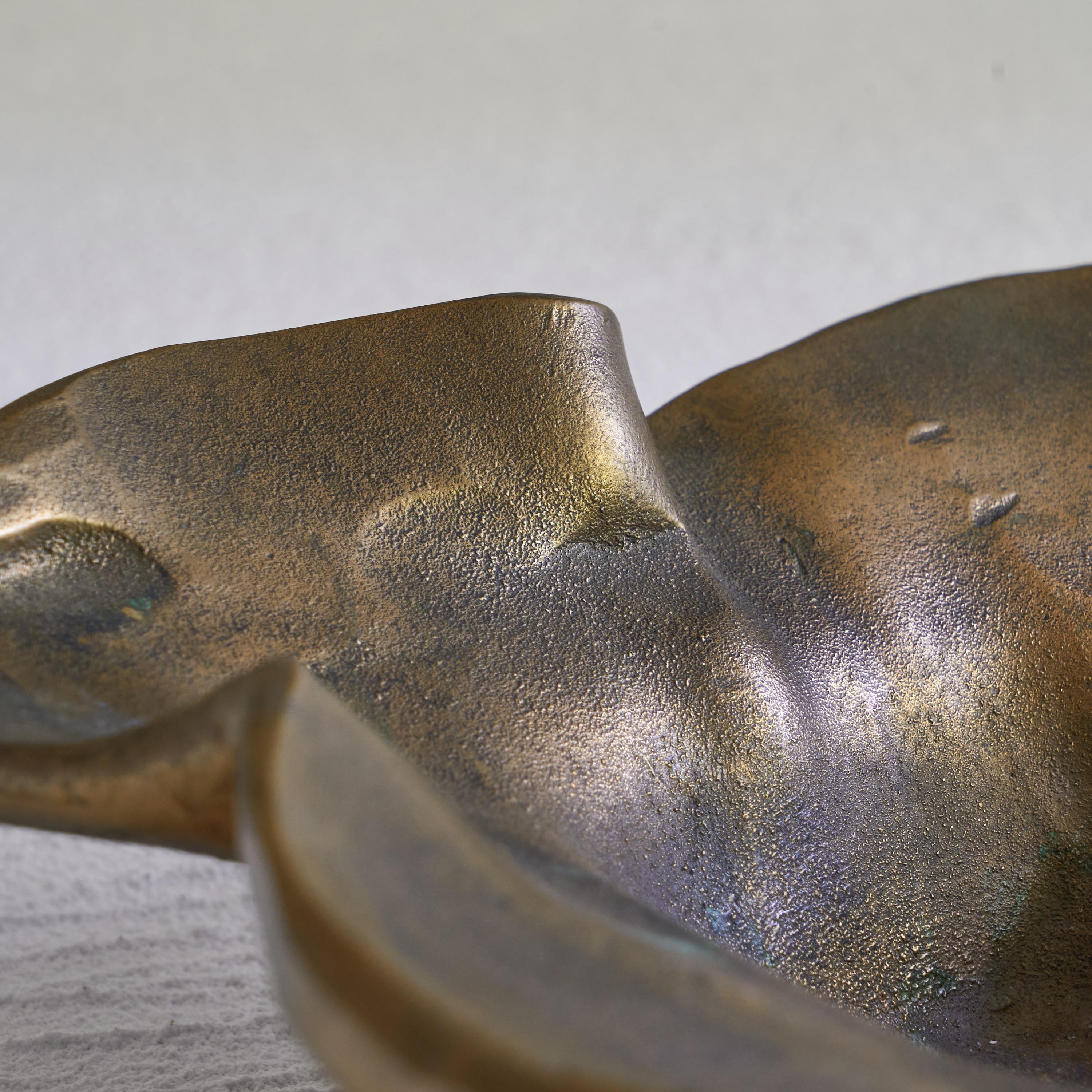 Hand-Crafted Mid Century Freeform Vide-Poche or Bowl in Sand Cast Bronze 1960s For Sale