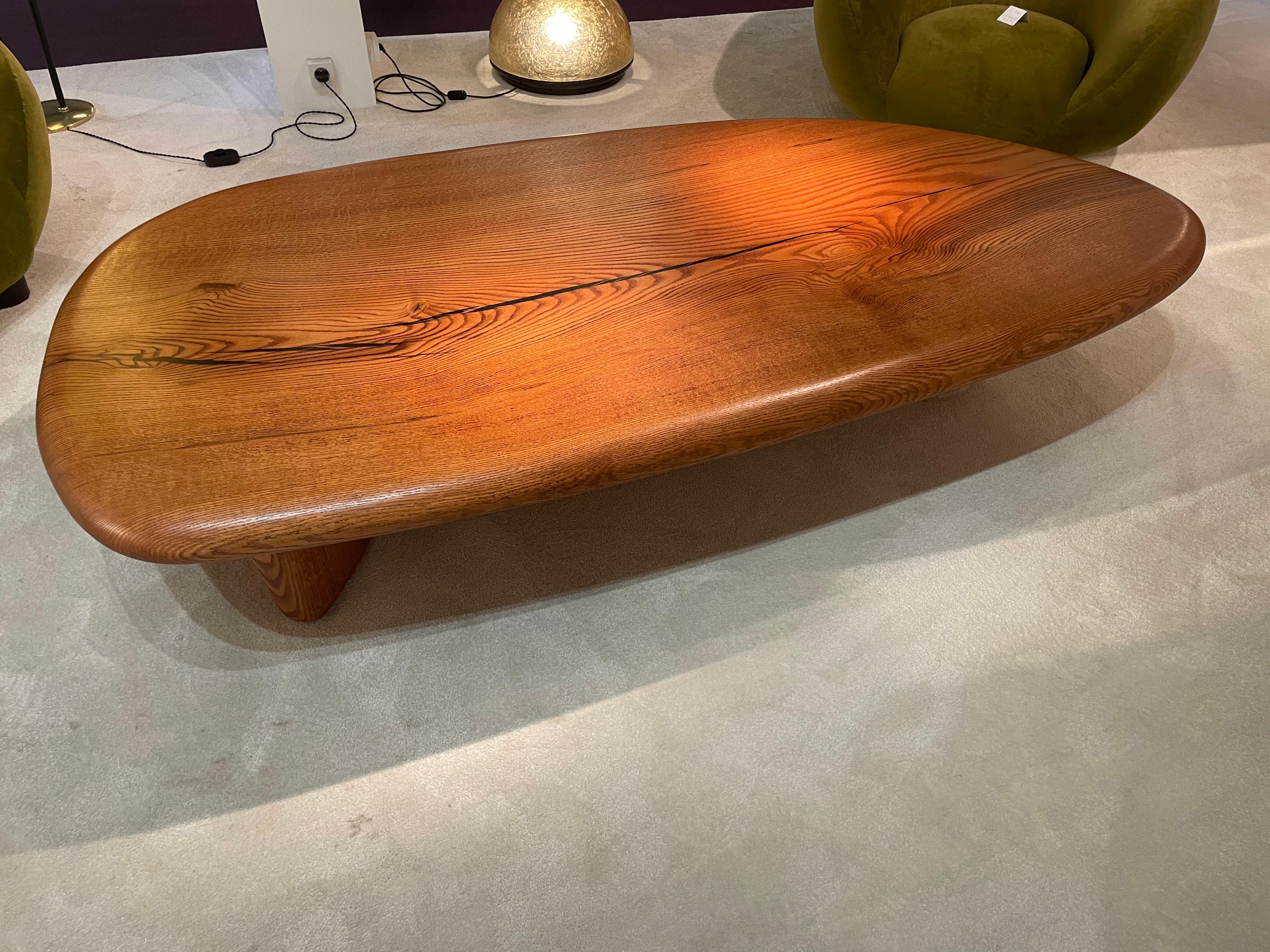 Freeform Wooden Coffee Table In Good Condition In Saint-Ouen, FR
