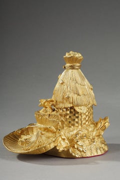 Tintero de bronce dorado masónico diseñado como una colmena