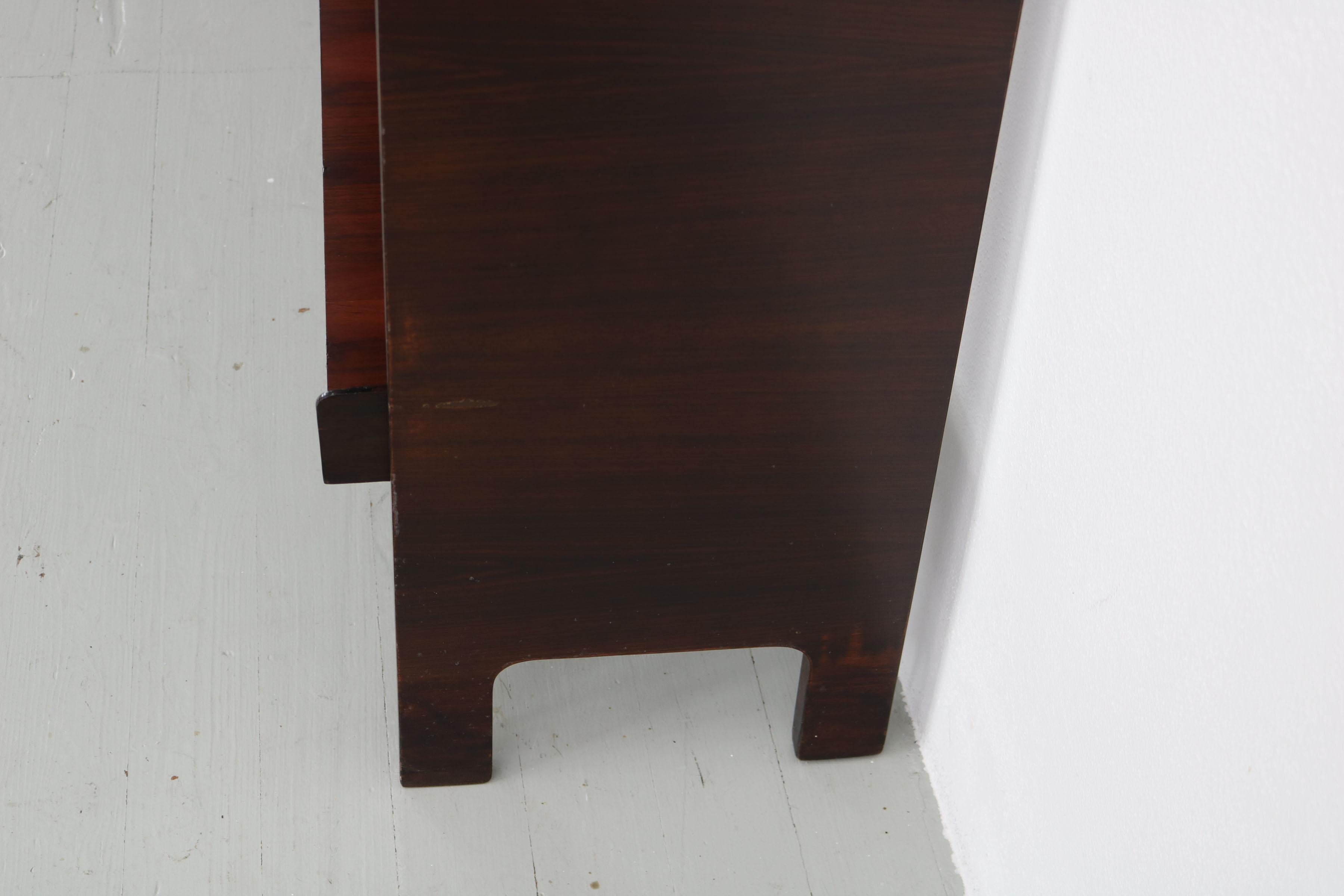Wood Freestanding 60s bookcase designed by Edmondo Palutari for Vittorio Dassi  For Sale