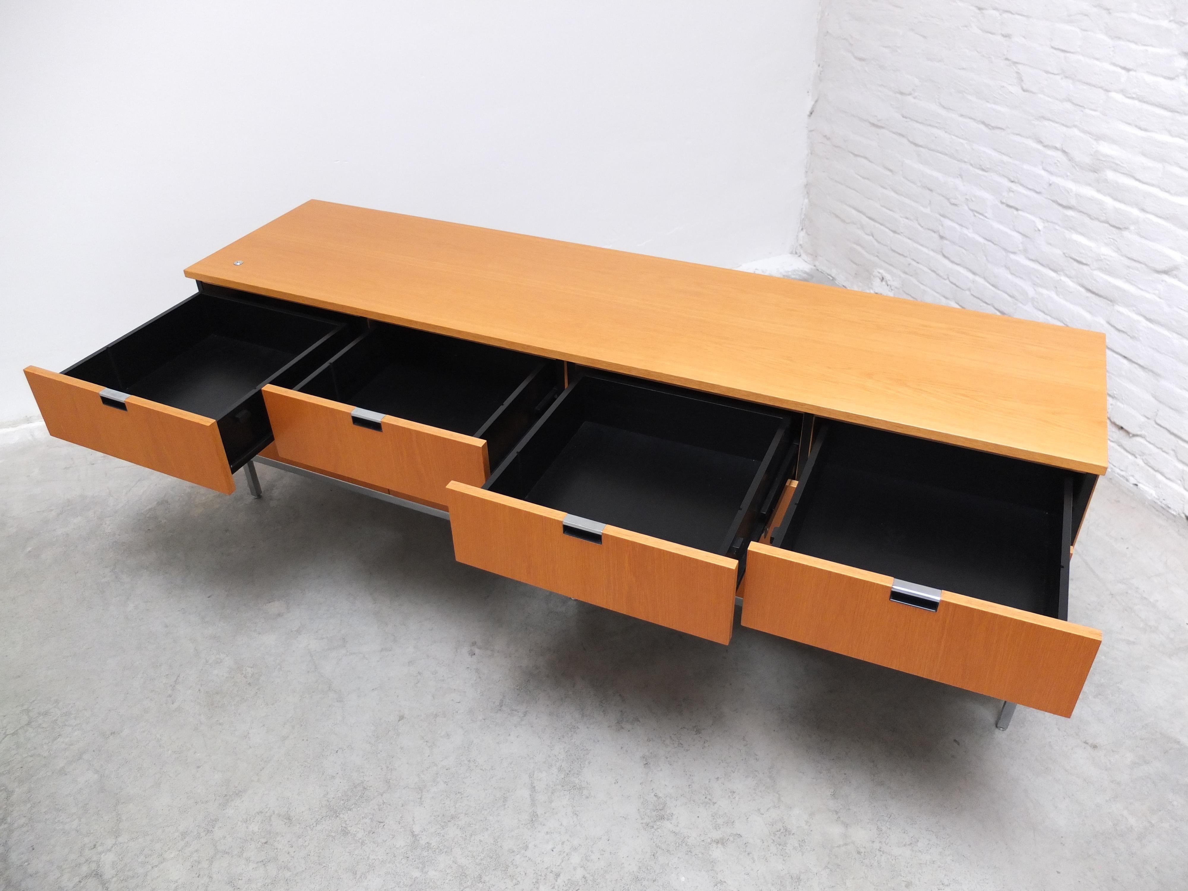 Freestanding 8-Drawer Credenza by Florence Knoll for Knoll, 1961 9