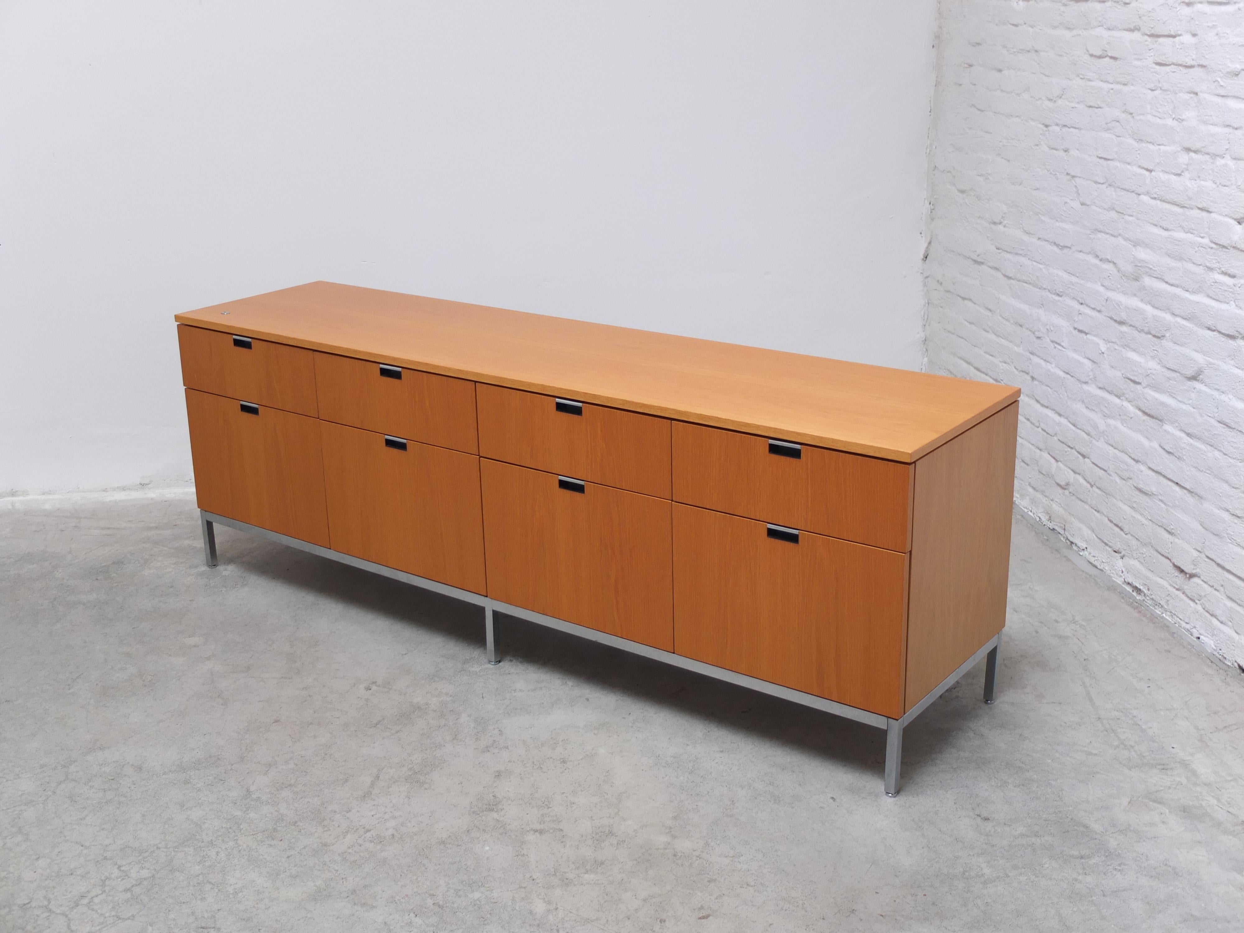 American Freestanding 8-Drawer Credenza by Florence Knoll for Knoll, 1961 For Sale