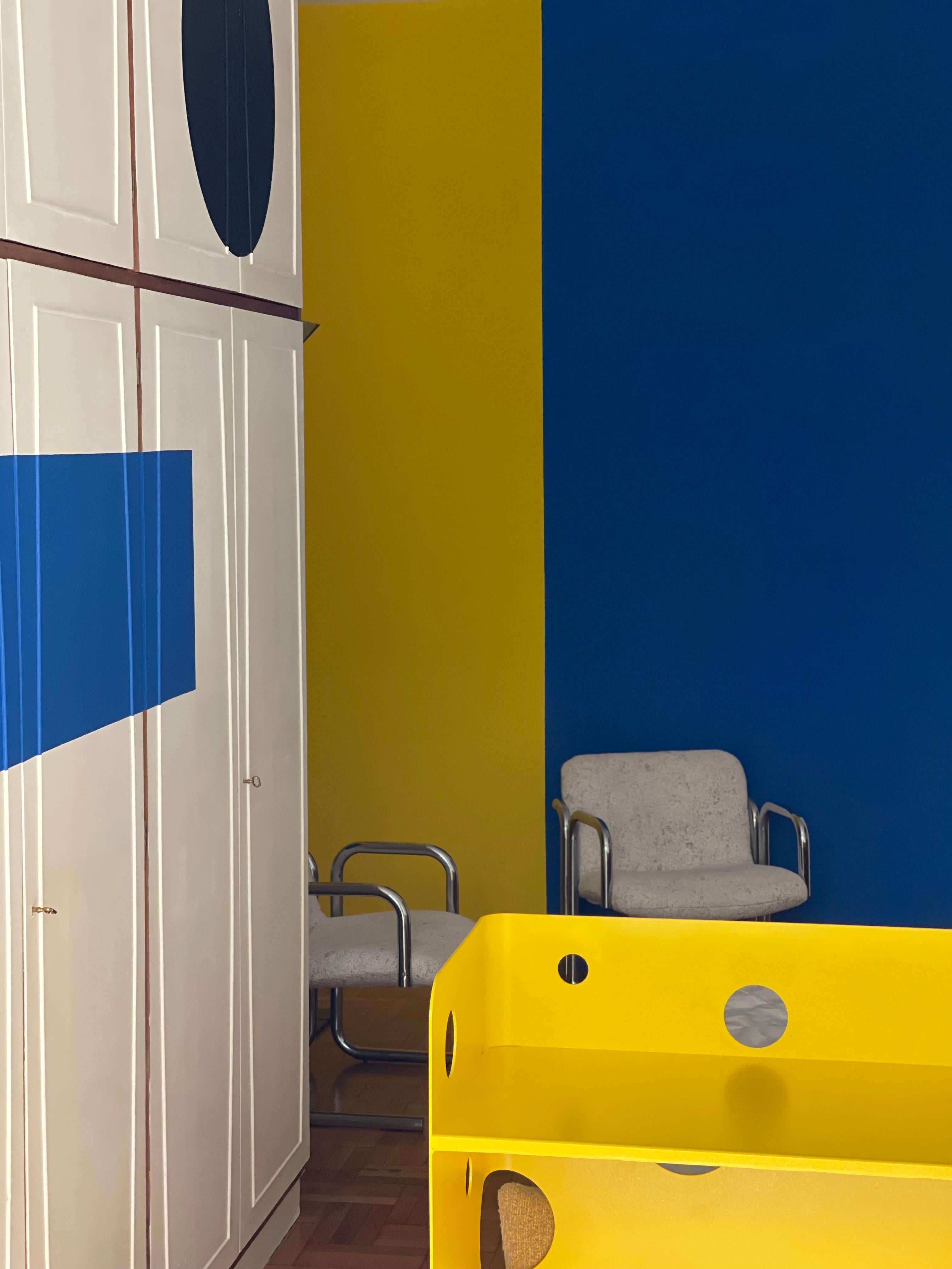 Bureau deception autoportant - Table Consierge en jaune vif de Spinzi Milano en vente 6