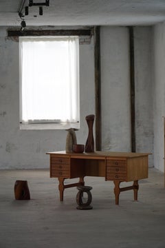 Freestanding Desk in Oak by Henning Kjærnulf, Danish Mid Century Modern, 1950s