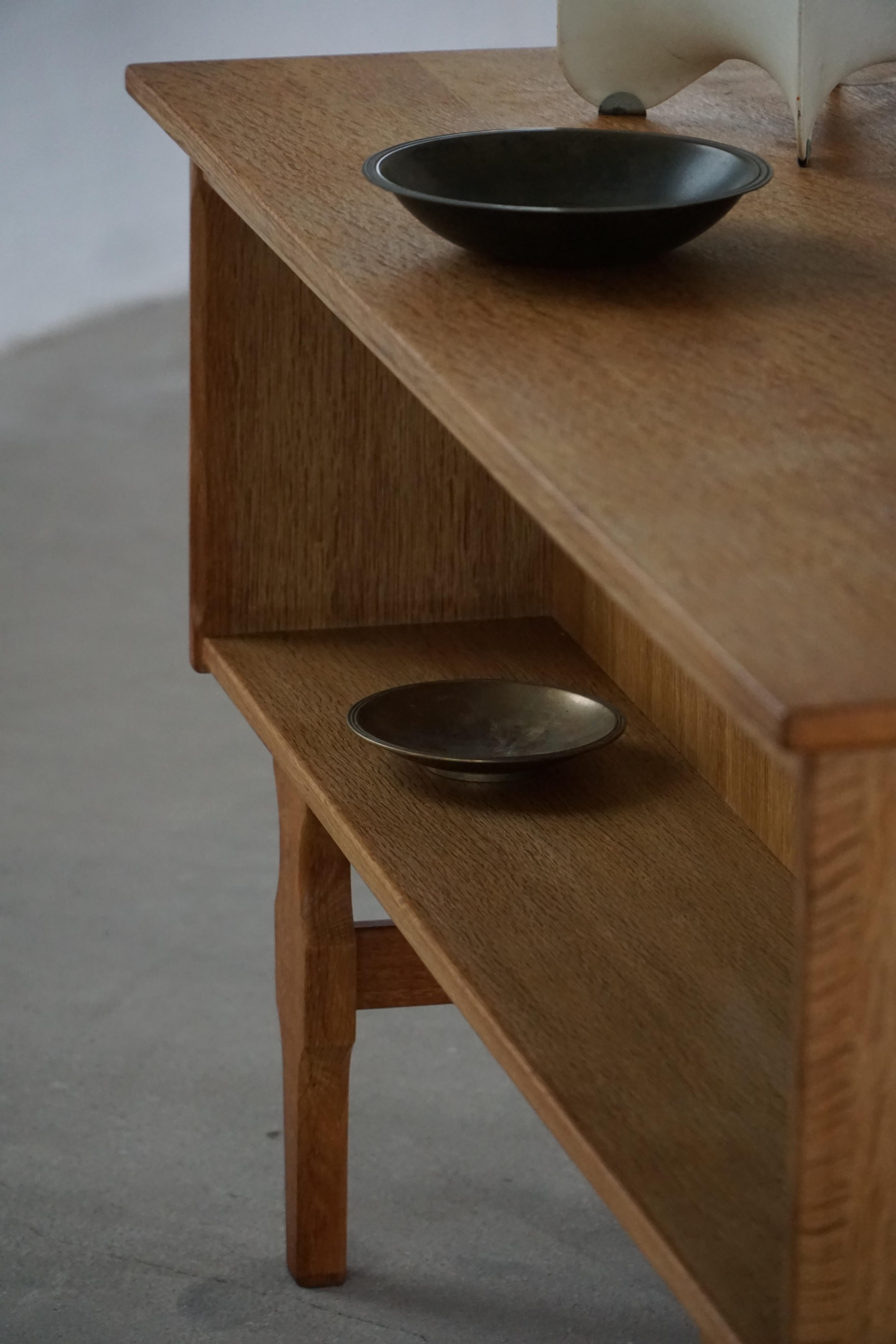 Bureau autoportant en Oak, modernité danoise du milieu du siècle, Henning Kjærnulf, années 1950 en vente 6