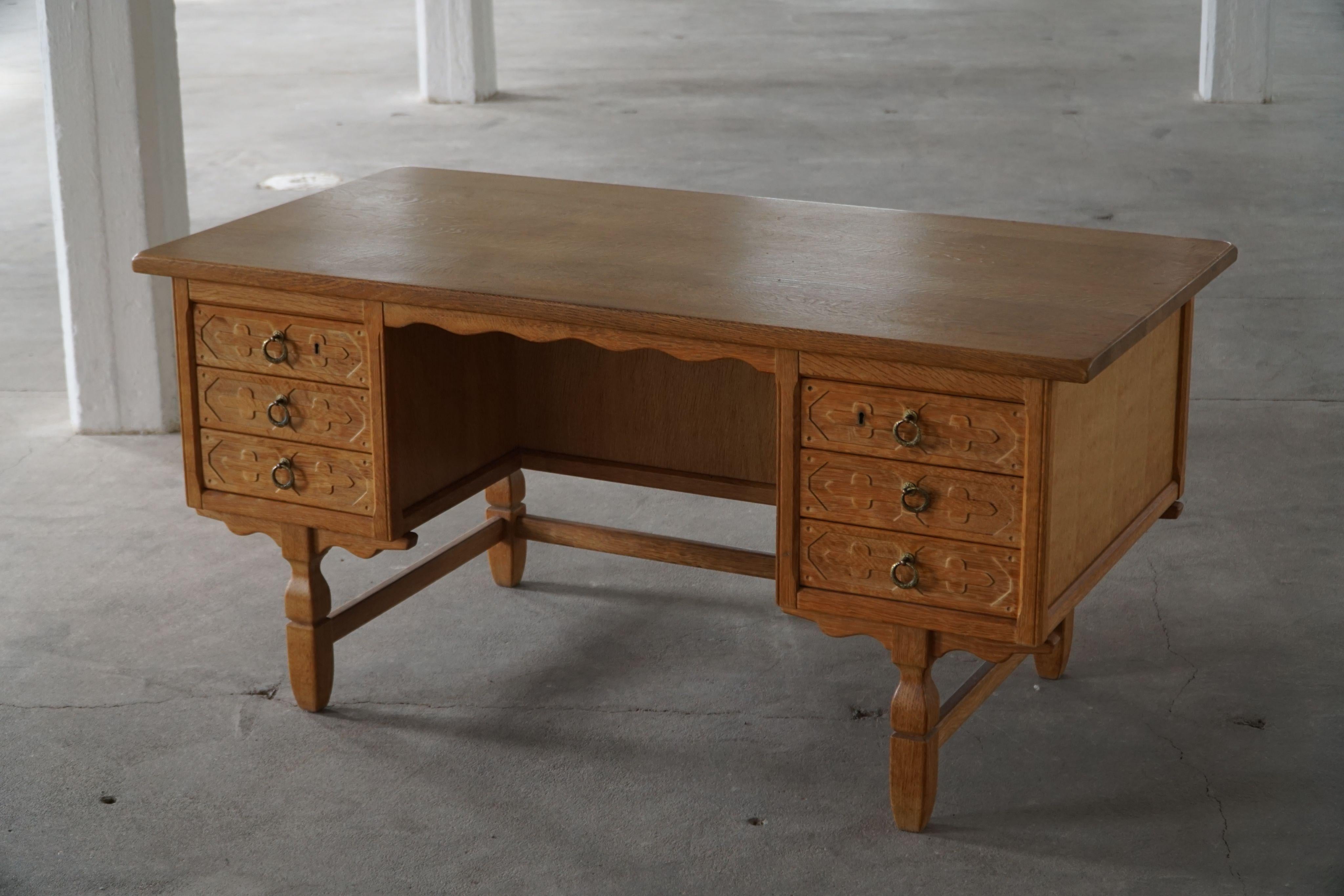 Freestanding Desk in Oak, Danish Mid Century Modern, Henning Kjærnulf, 1950s For Sale 1