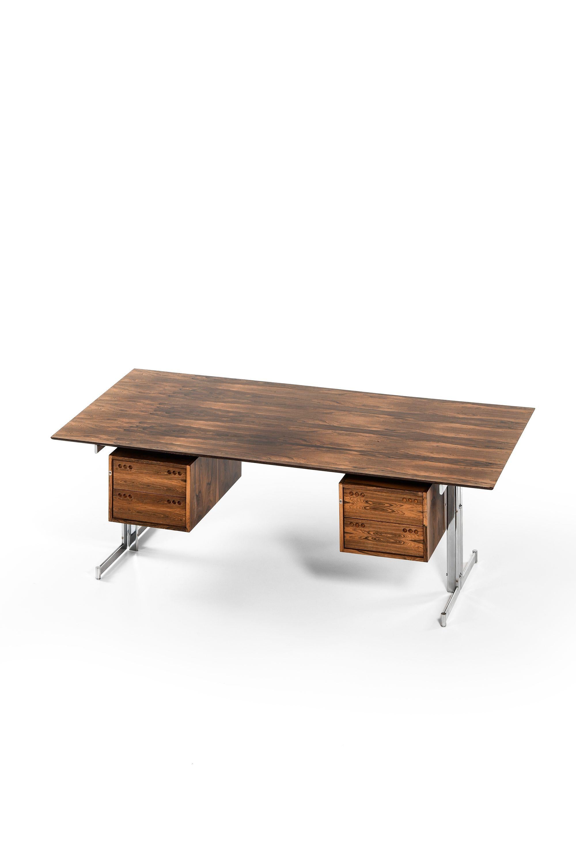 Norwegian Freestanding Desk in Rosewood and Chromed Steel by Jan Lunde Knudsen, 1960's For Sale