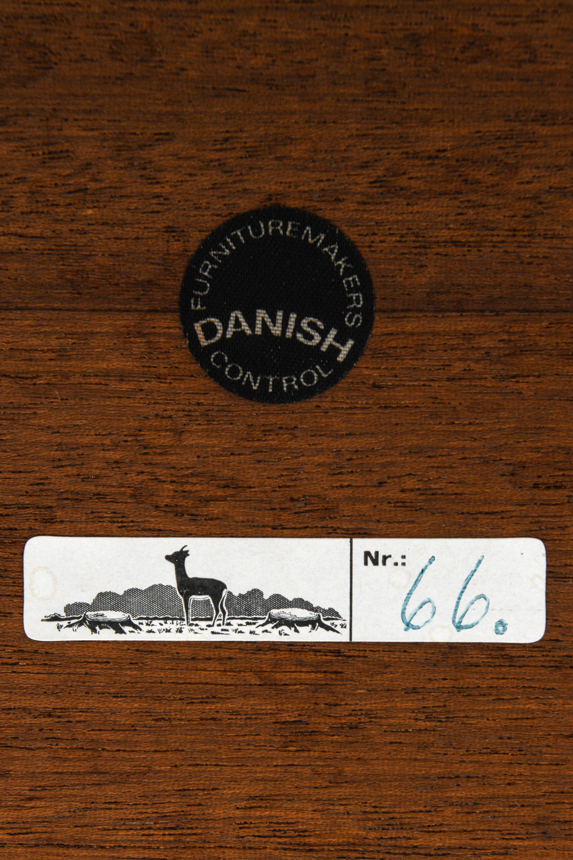 Freistehender Schreibtisch aus Palisanderholz von Erik Riisager Hansen, 1950er Jahre im Angebot 2
