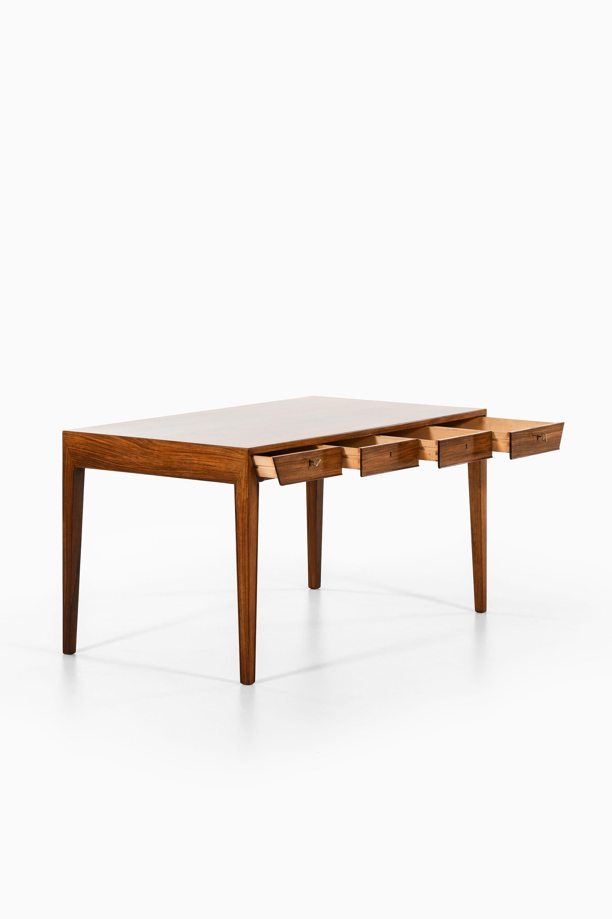 Freistehender Schreibtisch aus Palisanderholz von Severin Hansen, 1950er Jahre (Skandinavische Moderne) im Angebot