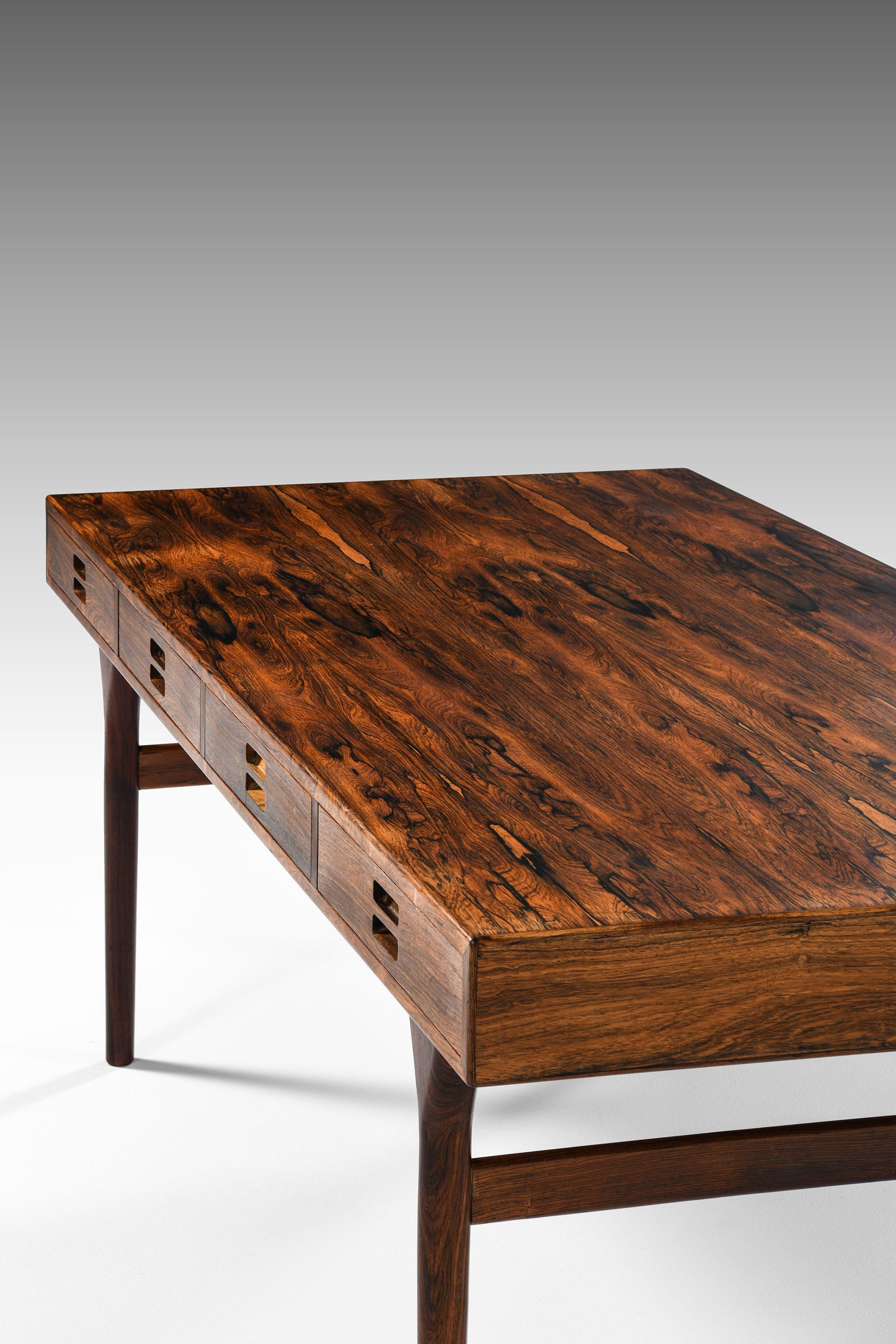 Mid-Century moderno Scrivania indipendente con 4 cassetti in palissandro di Nanna Ditzel, 1955 in vendita