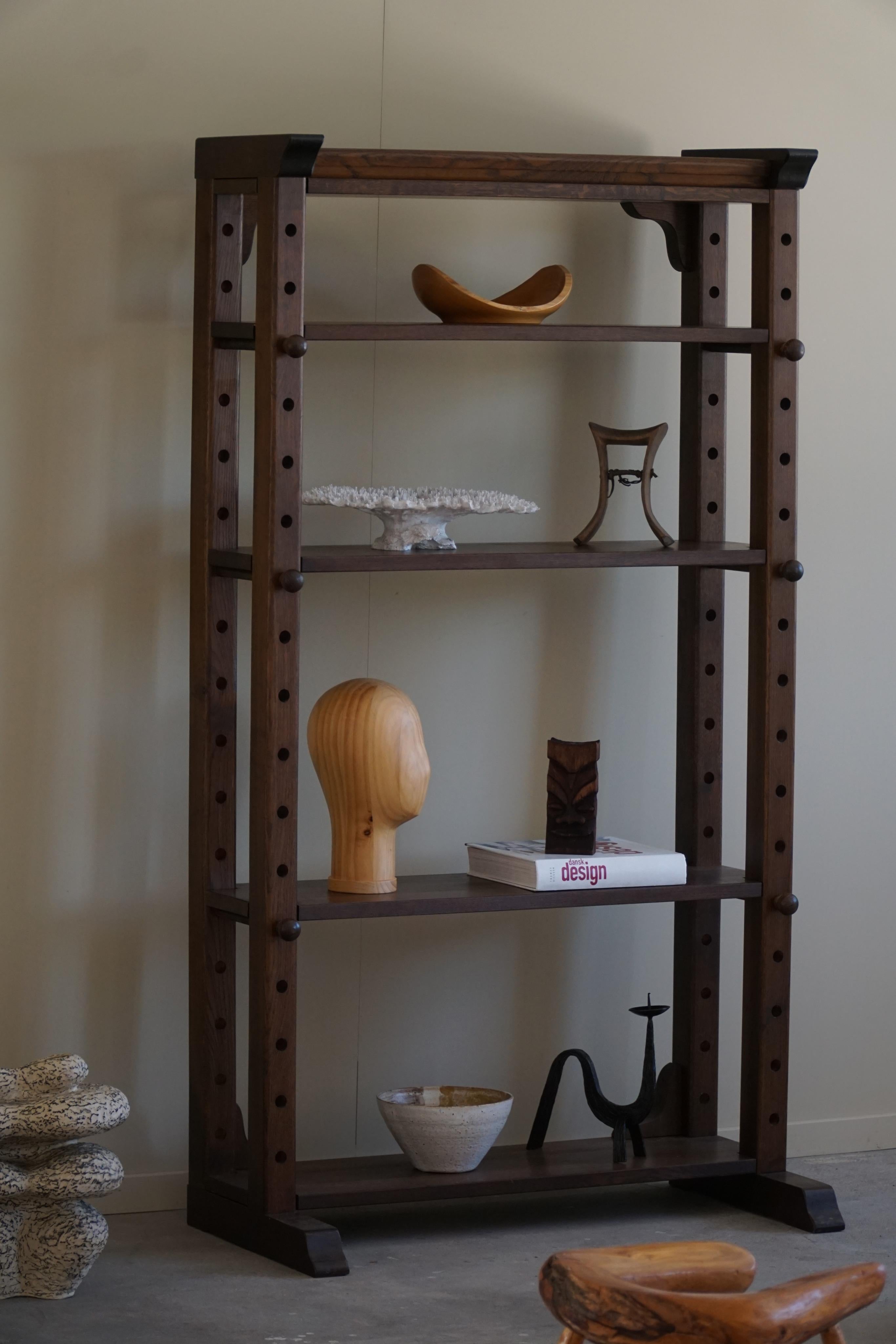 Brutalist Freestanding Mid-Century Modern Shelf Unit in Solid Wood, Made in the 1960s For Sale