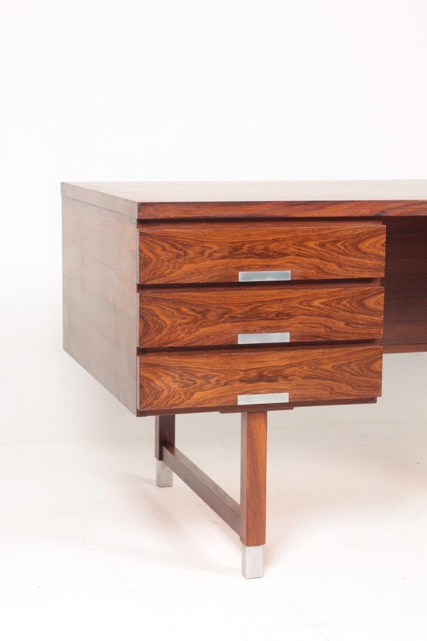 Mid-Century Modern Freestanding Midcentury Desk in Rosewood, Designed by Ejgil Petersen, 1960s For Sale
