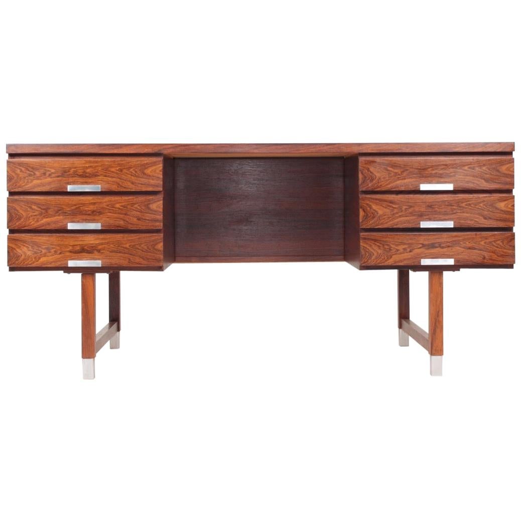 Freestanding Midcentury Desk in Rosewood, Designed by Ejgil Petersen, 1960s For Sale